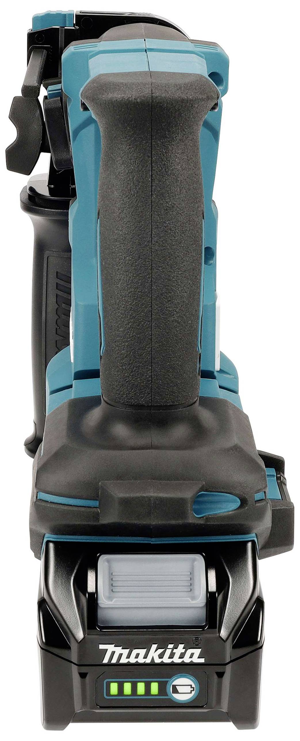 Akku-Handkreissäge von vorne. Hauptfarbe ist blau mit schwarzen Akzenten. Akkuanzeige unten mit grün leuchtenden Lichtern.