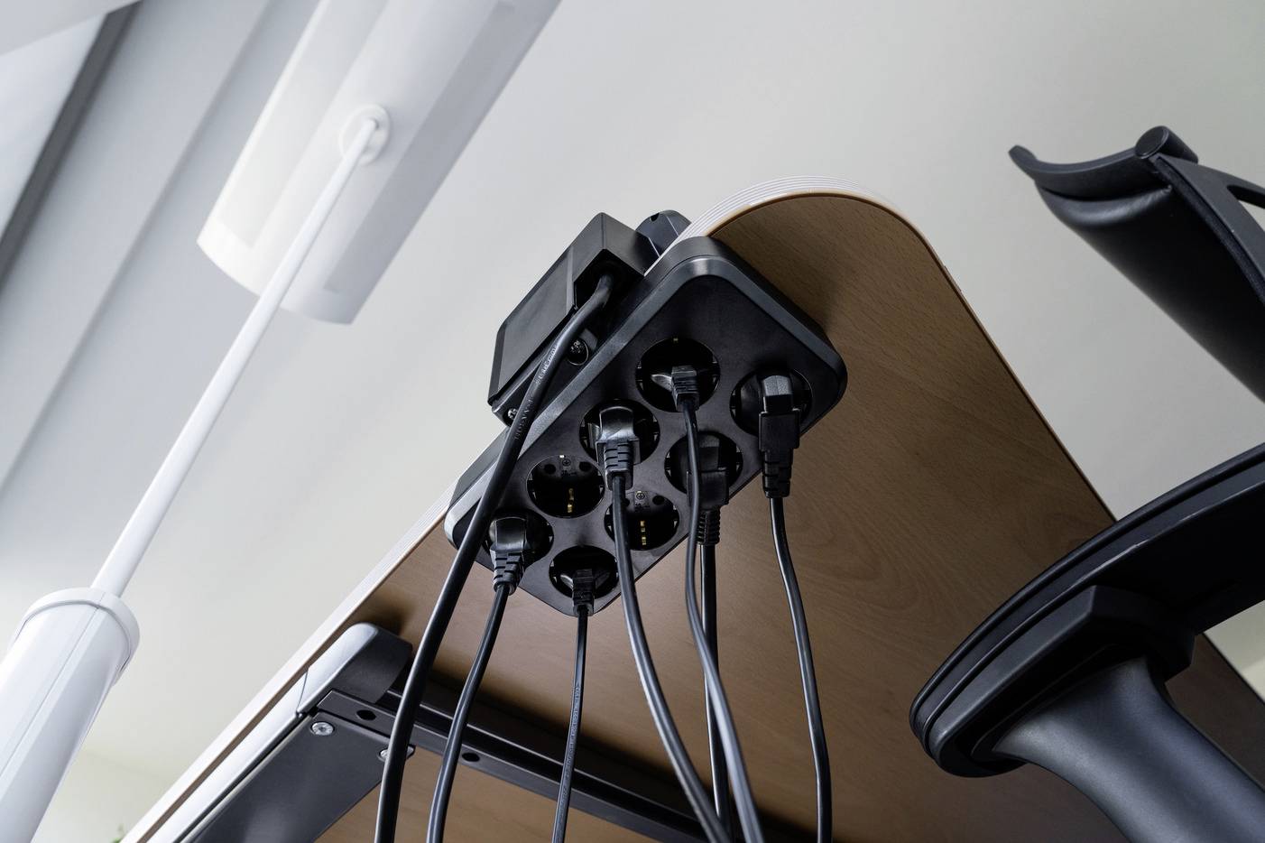 Brennenstuhl 1153580100 Tischsteckdose Schwarz, Silber Schutzkontakt