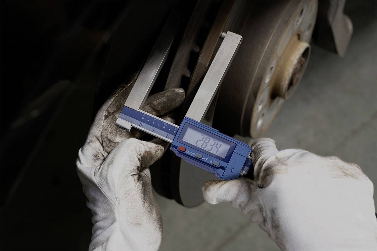 Dasqua 2240-0006 Digitaler Messschieber DIN EN 862 150mm