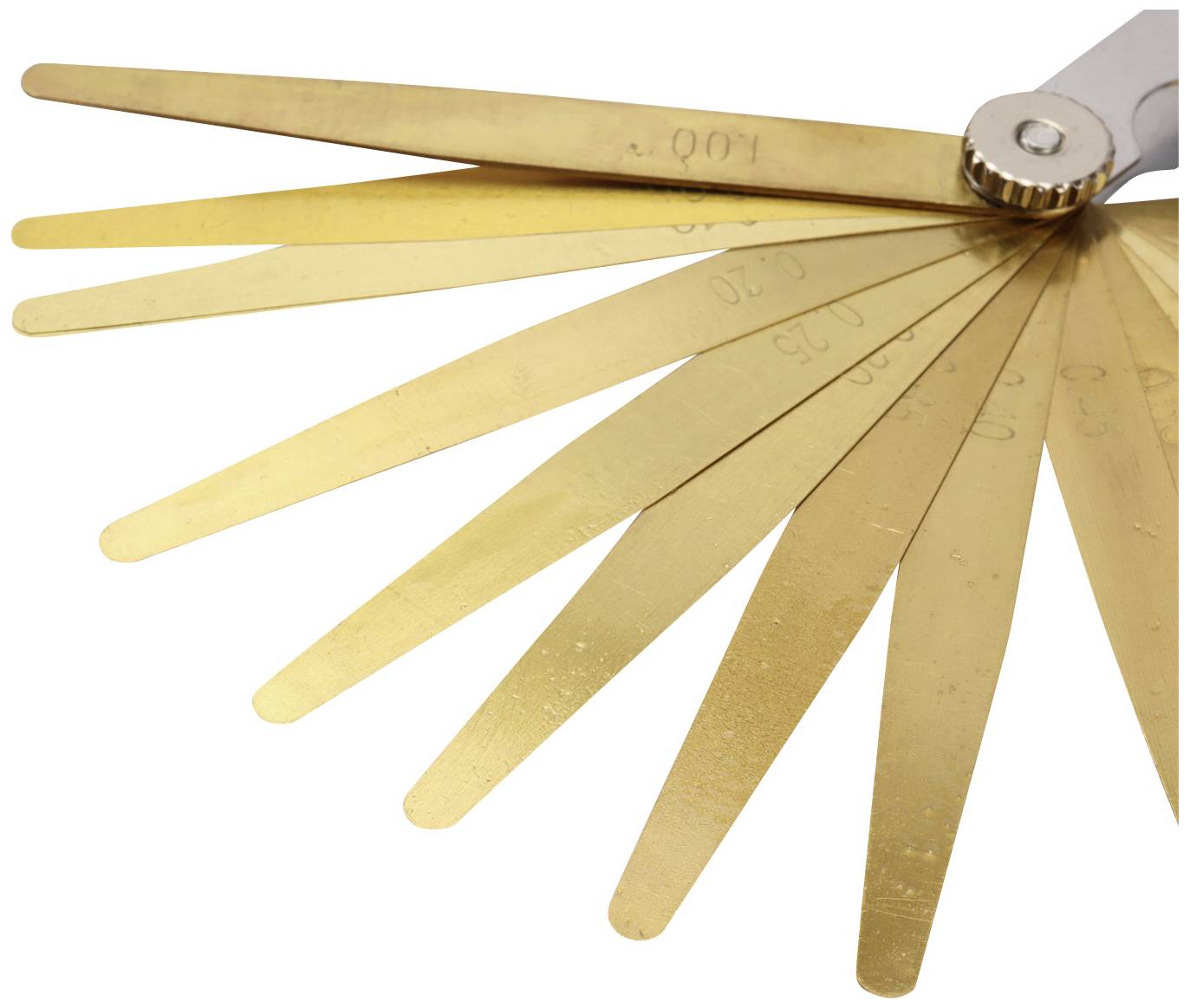 Messgerät mit mehreren goldfarbigen, faltbaren Blättern zur Messung von Abständen oder Spaltbreiten.