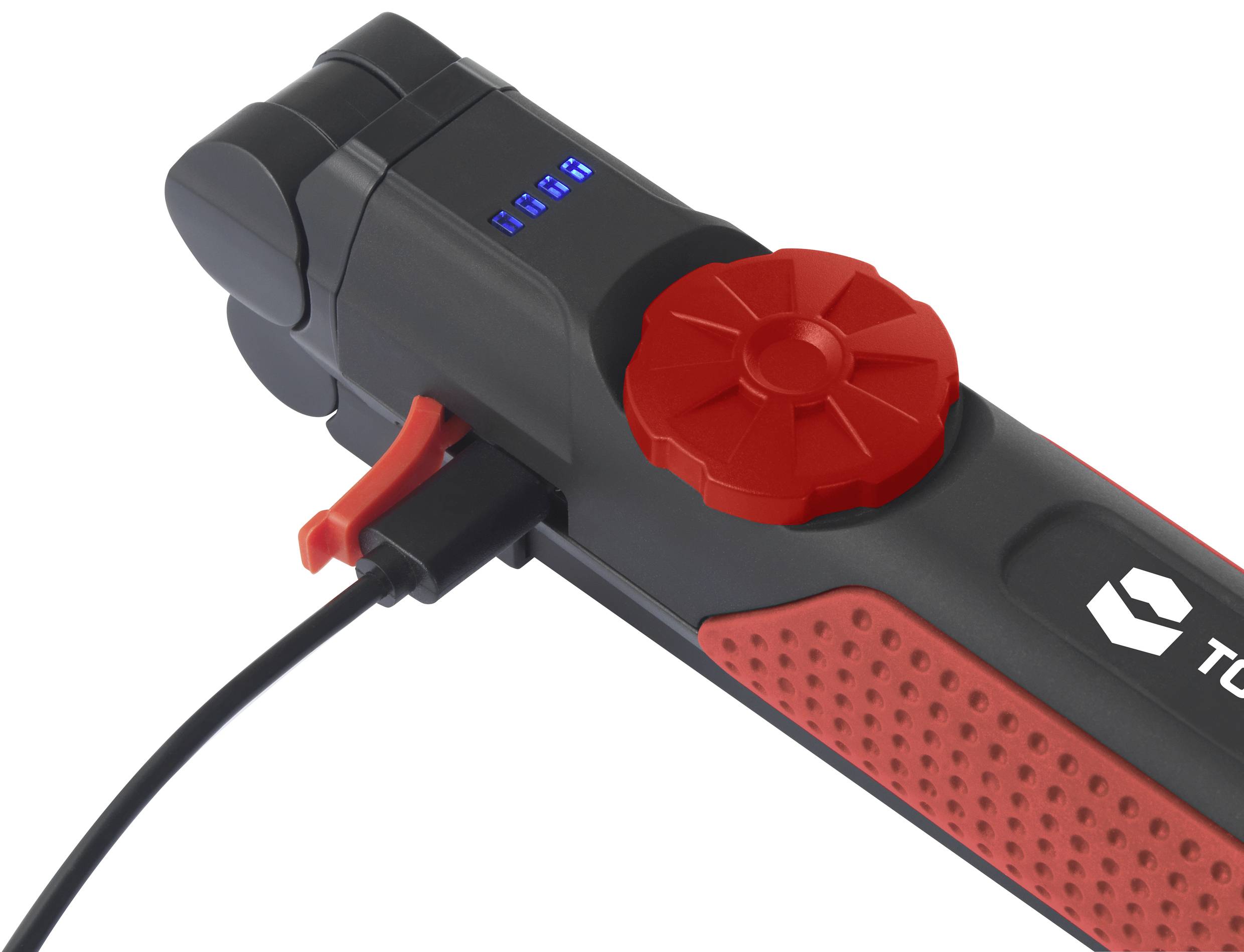 Ein tragbarer Reifenfüller mit rotem Druckknopf und digitaler Anzeige, die den Ladezustand zeigt. USB-Kabel angeschlossen.