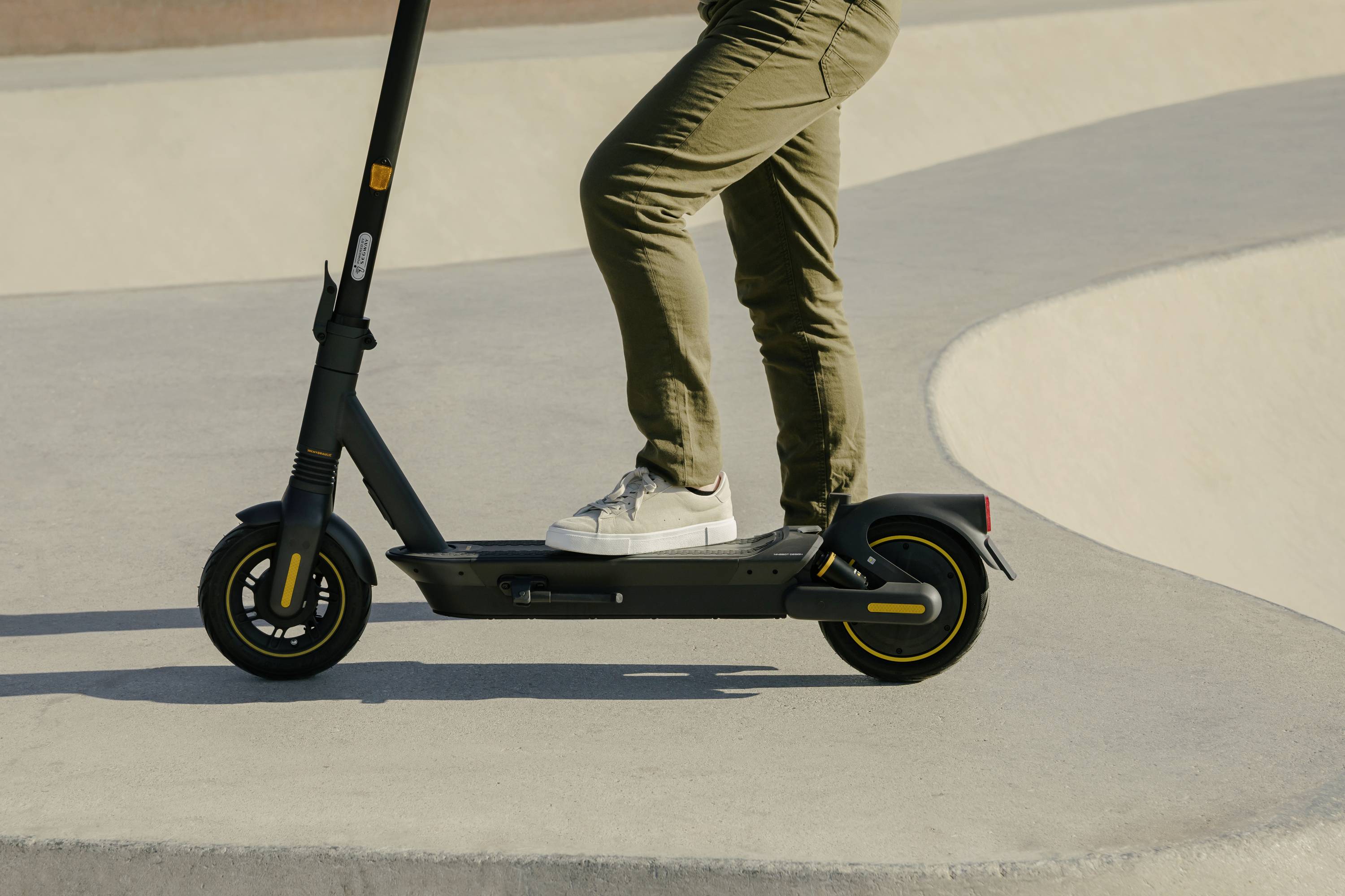 Segway Ninebot MAX G2 D E-Scooter Li-Ion Straßenzulassung: Deutschland