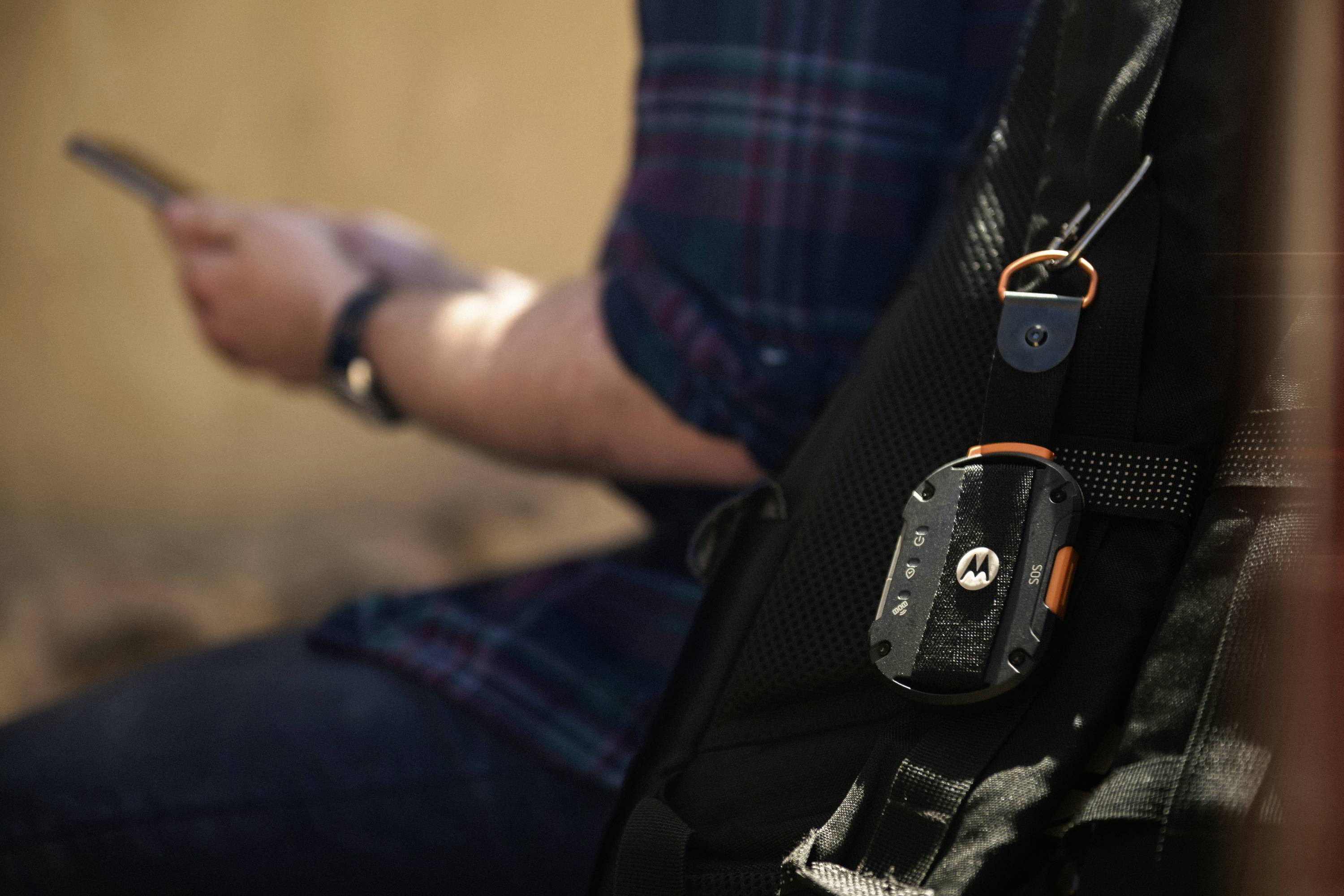 Motorola Defy Satellite Link Satelliten-Messenger Schwarz, Orange