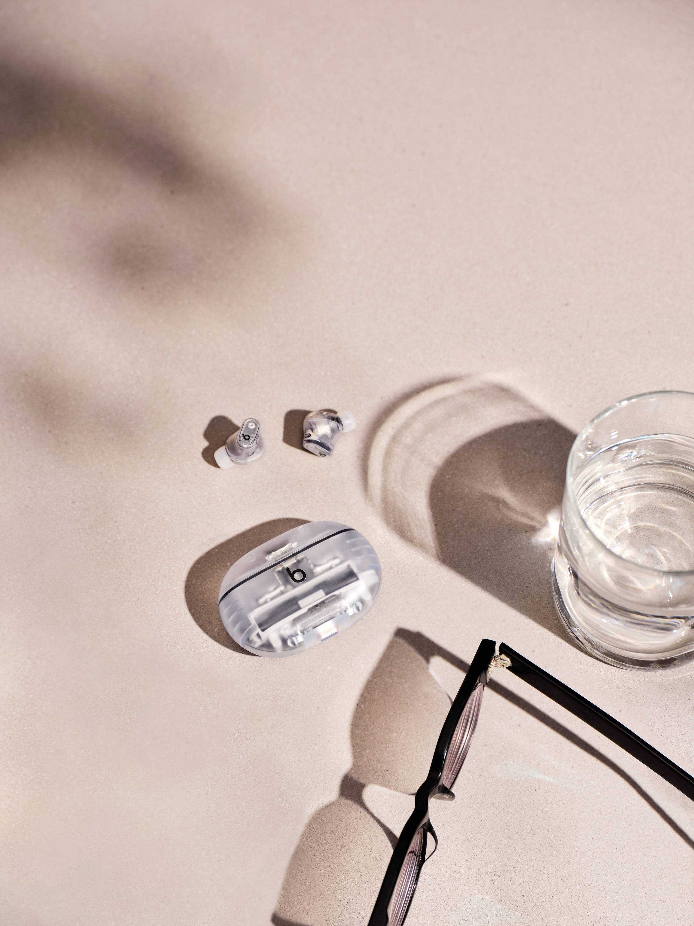 Beats Studio Buds Plus In Ear Kopfhörer Bluetooth® Stereo Transparent Noise Cancelling, Mikrofon-Rauschunterdrückung Ladecase