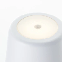 Brilliant G90939/75 Kaami LED-Außentischlampe 2W Weiß Brilliant G90939/75 Kaami LED-Außentischlampe 2W Weiß