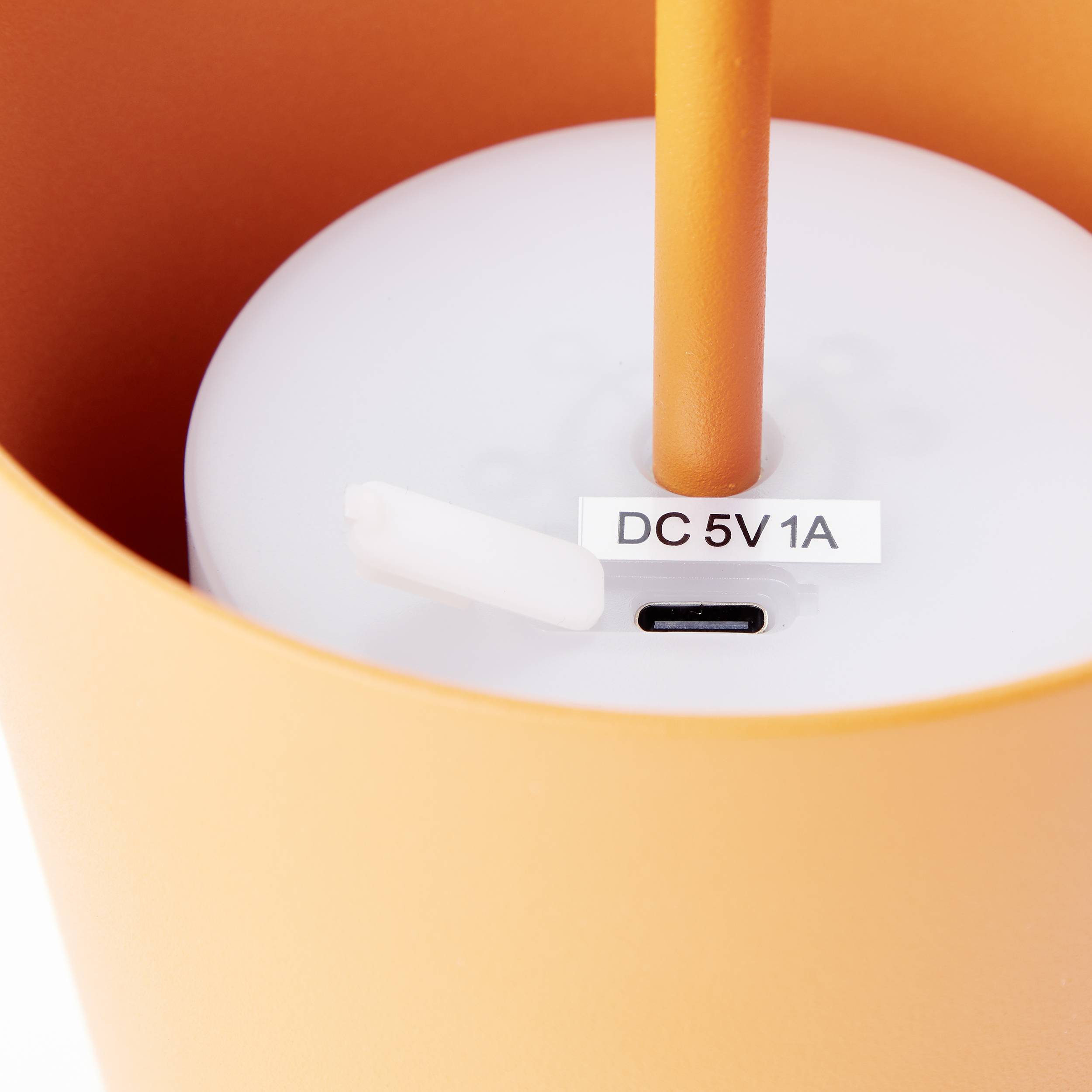 Brilliant G90939/77 Kaami LED-Außentischlampe 2W EEK: D (A - G) Orange