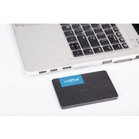 Crucial BX500 240 GB Interne SATA SSD 6.35 cm (2.5 Zoll) SATA 6 Gb/s CT240BX500SSD1T Crucial BX500 240 GB Interne SATA SSD 6.35 cm (2.5 Zoll) SATA 6 Gb/s CT240BX500SSD1T
