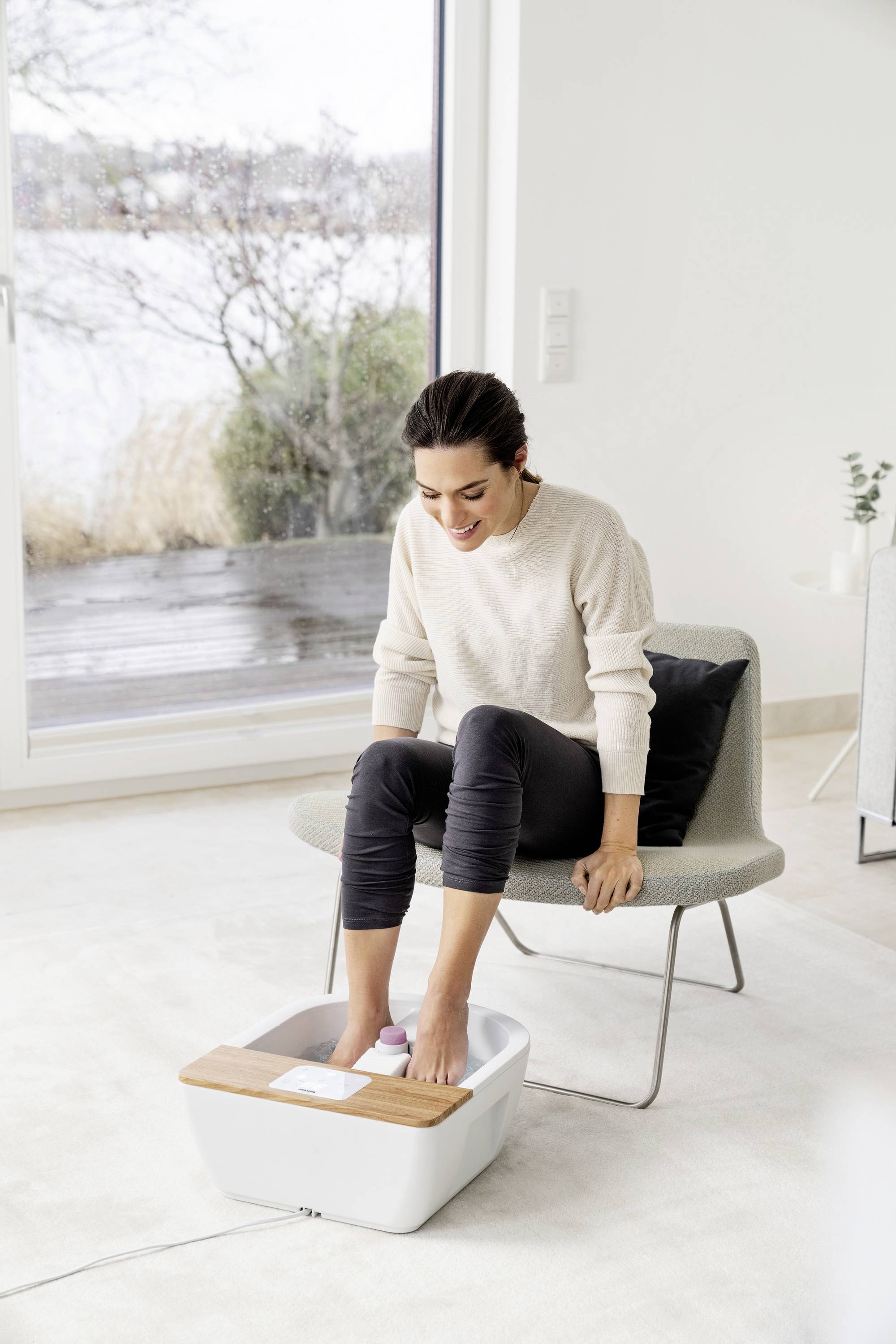 Beurer FB 65 Fußsprudelbad 650W Weiß, Holz