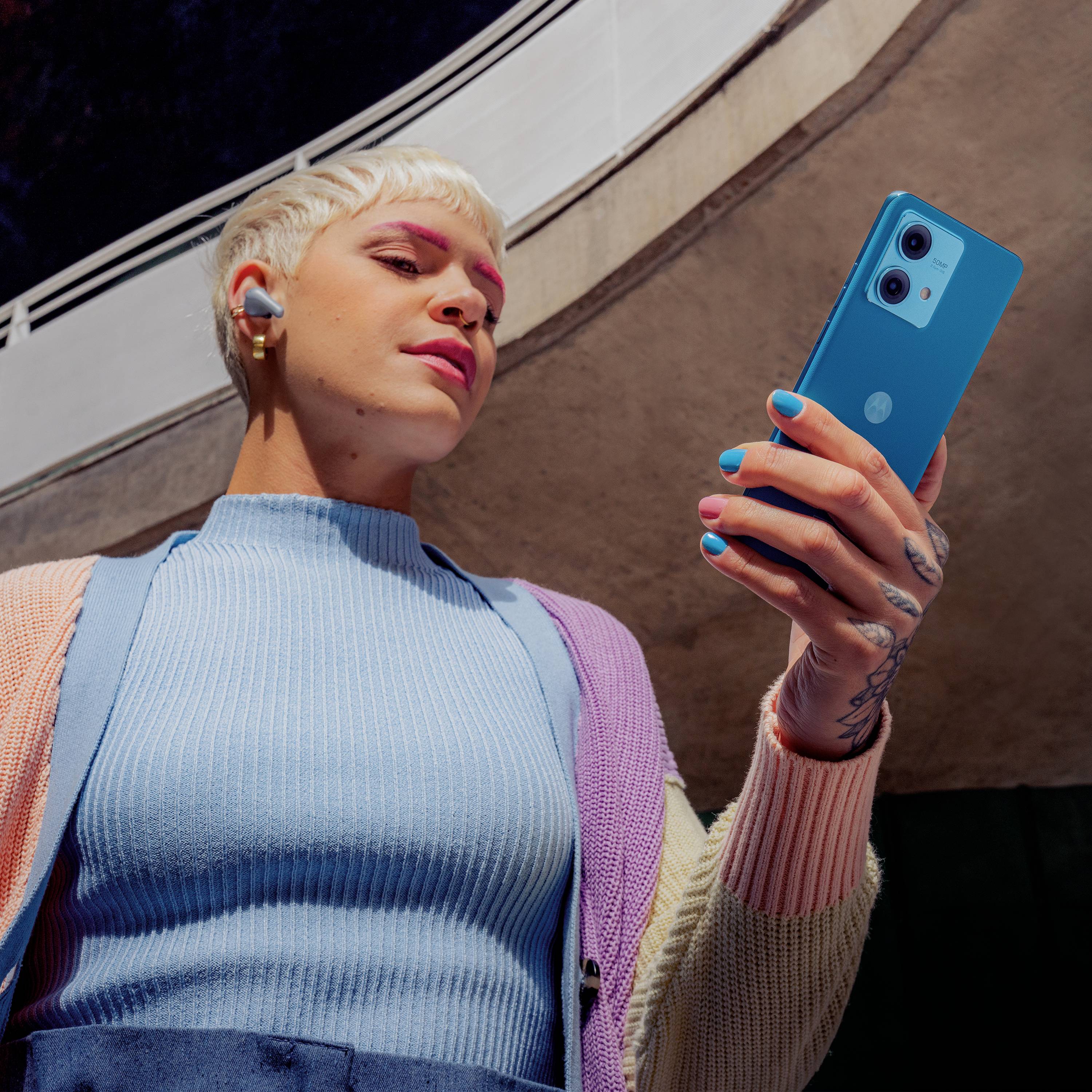 Motorola moto edge40 Neo 256 GB Blau 16.6 cm (6.55 Zoll) Smartphone