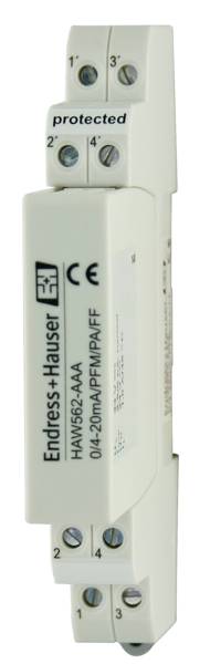 Schnittstellenwandler von Endress+Hauser, Modell HAW562-AAA, zur Wandmontage. Wird zur Signalübertragung und -umwandlung genutzt.