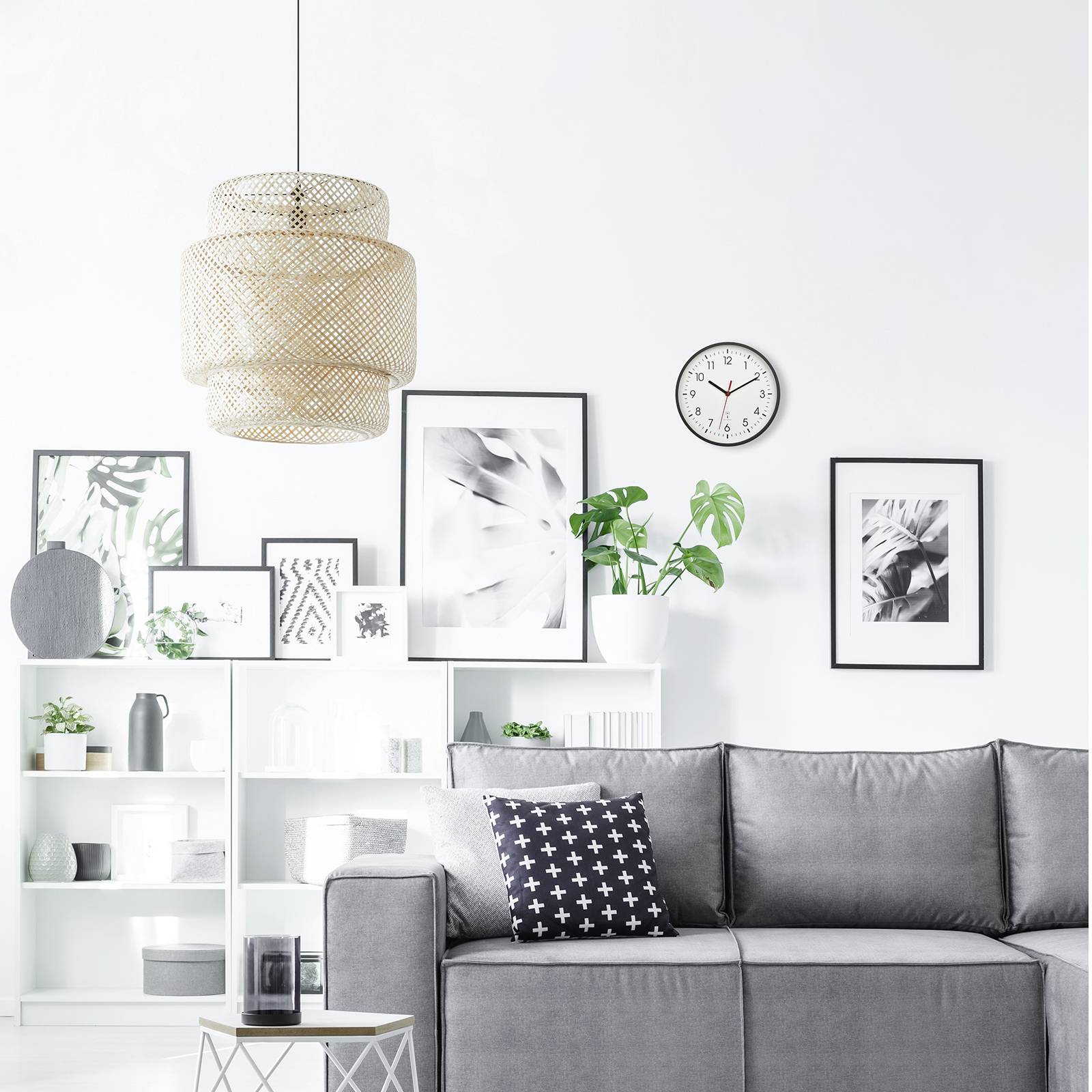 TFA Dostmann 60.3550.01 Funk Wanduhr 24.5cm x 4.2cm Schwarz