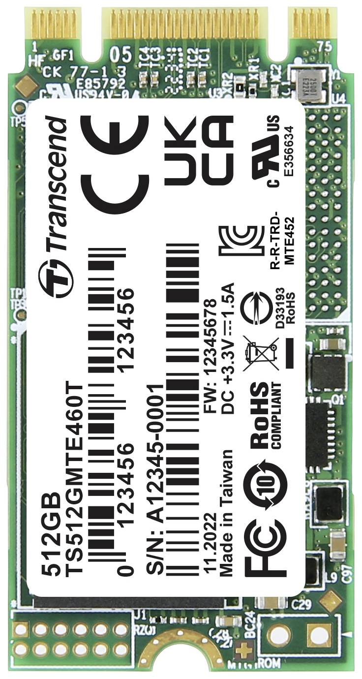 Eine grüne Transcend SSD mit 512 GB Kapazität im M.2-Format, Label mit technischen Spezifikationen und Zertifizierungen sichtbar.