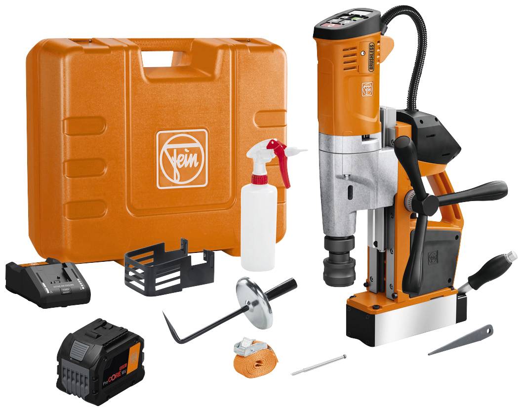 Bohrmaschine mit Koffer, Akku, Ladegerät und Zubehör. Perfekt für präzise Arbeiten in der Metallbearbeitung.