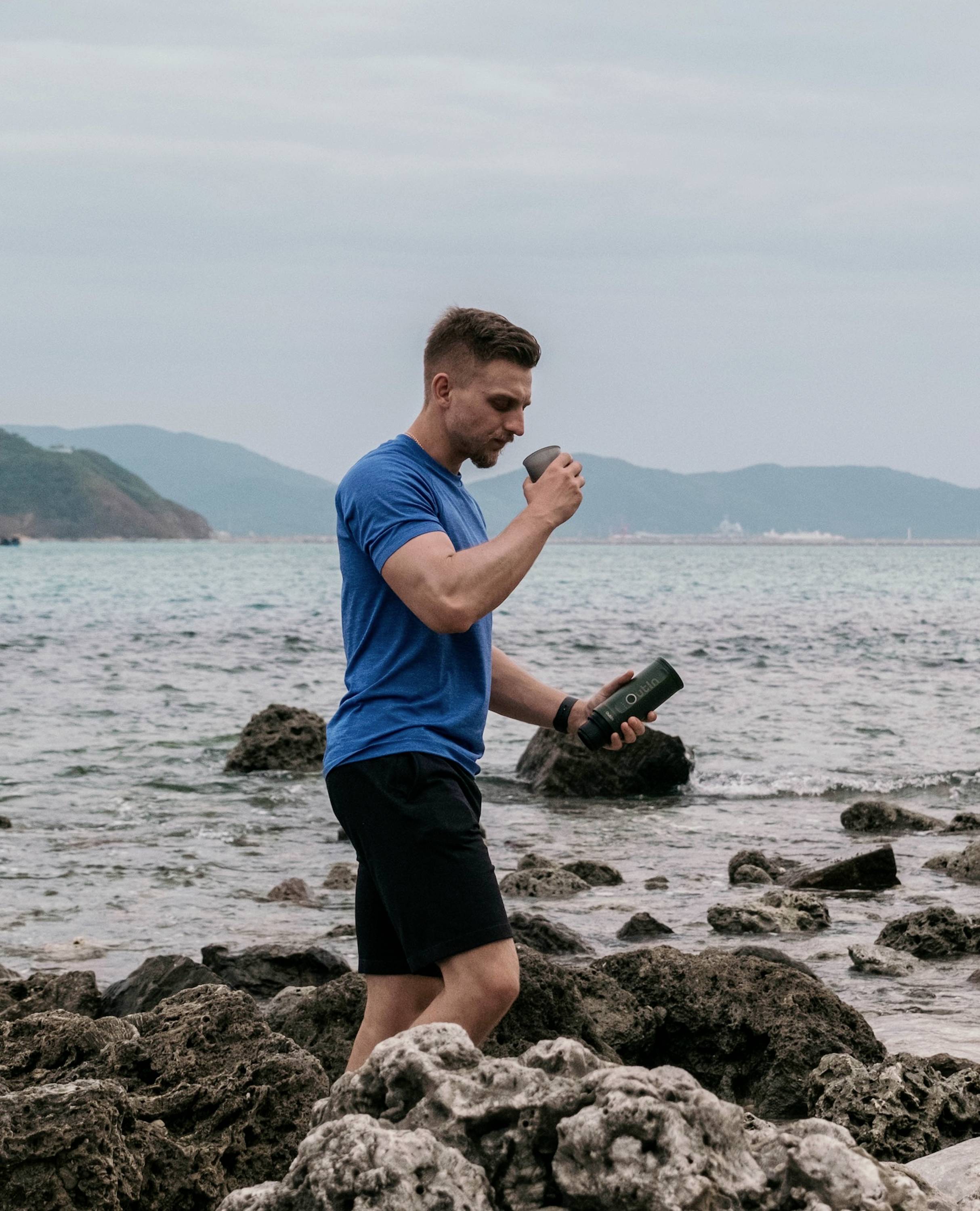 OutIn Nano Espressomaschine Grün