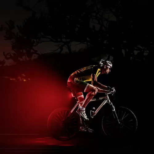 FISCHER FAHRRAD Fahrradbeleuchtung Set PLUS 100/130 Fernlicht + TWIN STOP LED Schwarz FISCHER FAHRRAD Fahrradbeleuchtung Set PLUS 100/130 Fernlicht + TWIN STOP LED Schwarz