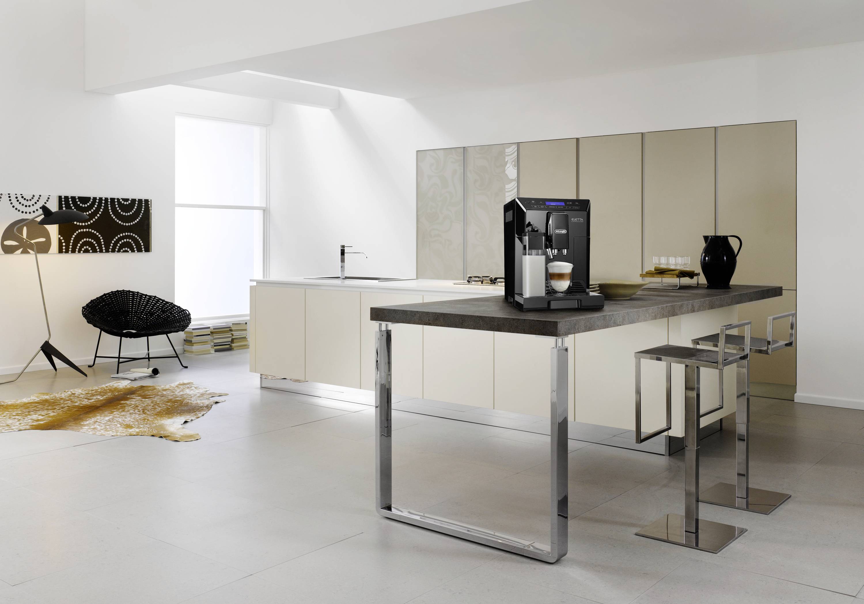 DeLonghi ECAM44.668.B Eletta Cappuccino 132215390 Kaffeevollautomat Schwarz