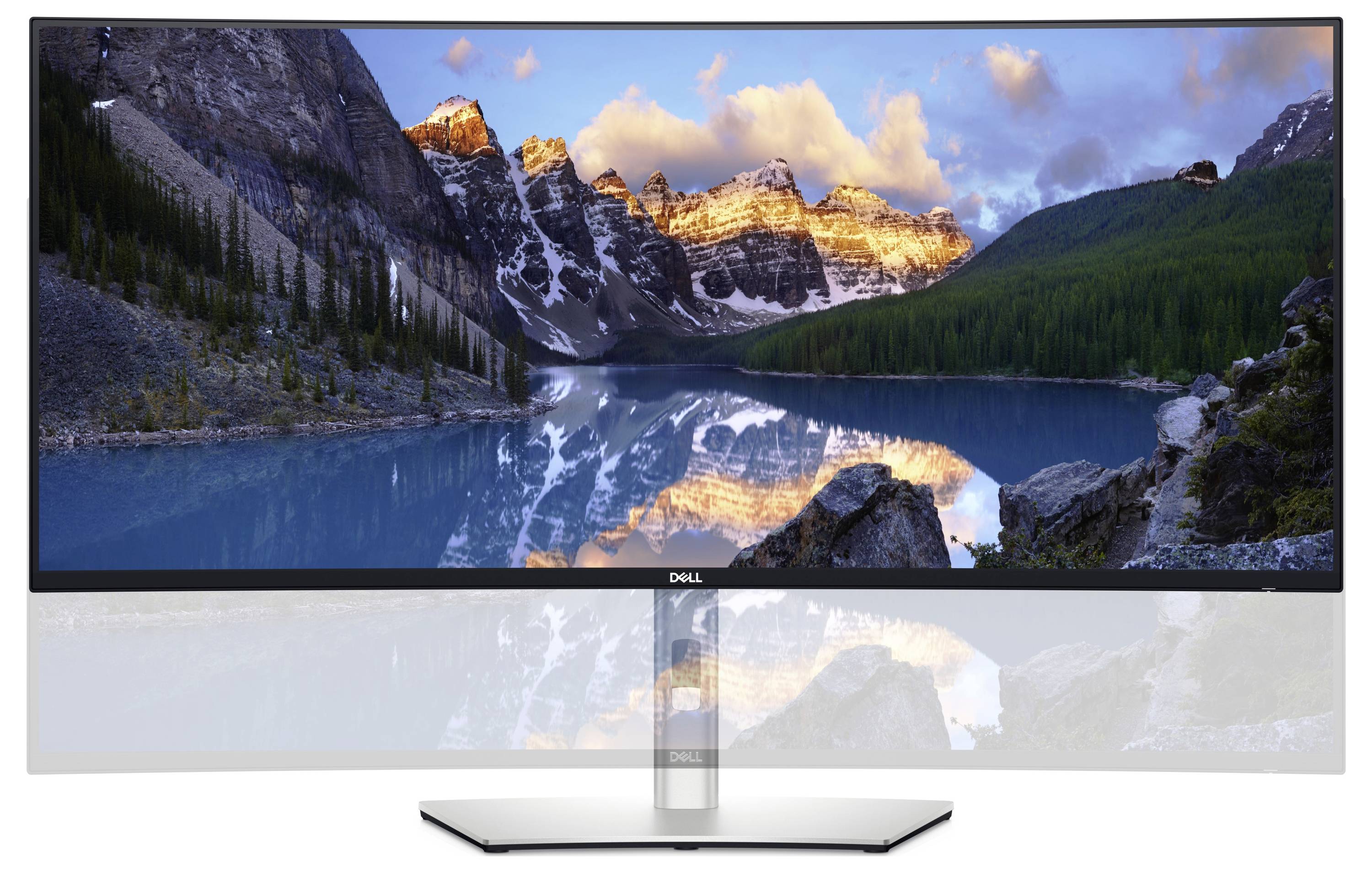 Ein breiter Computerbildschirm zeigt eine malerische Landschaft mit Bergen und einem See, der den Sonnenuntergang spiegelt und so das immersive Seherlebnis verstärkt.