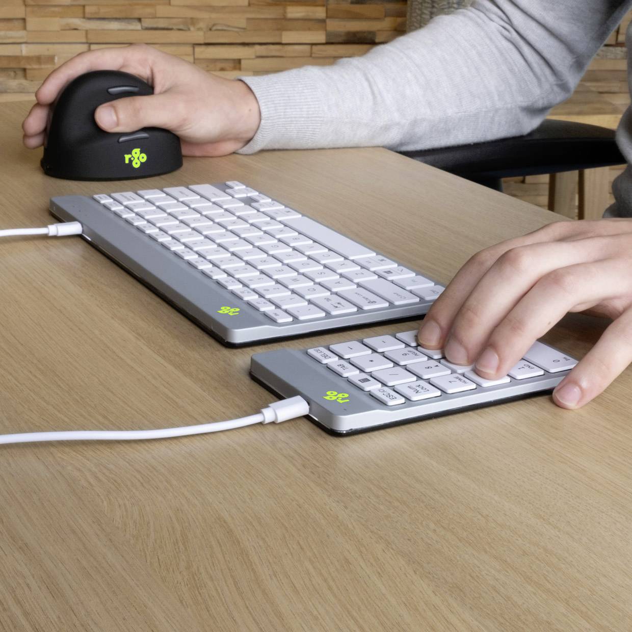 R-GO Tools Numpad Break Kabelgebunden Nummernblock Ergonomisch Weiß