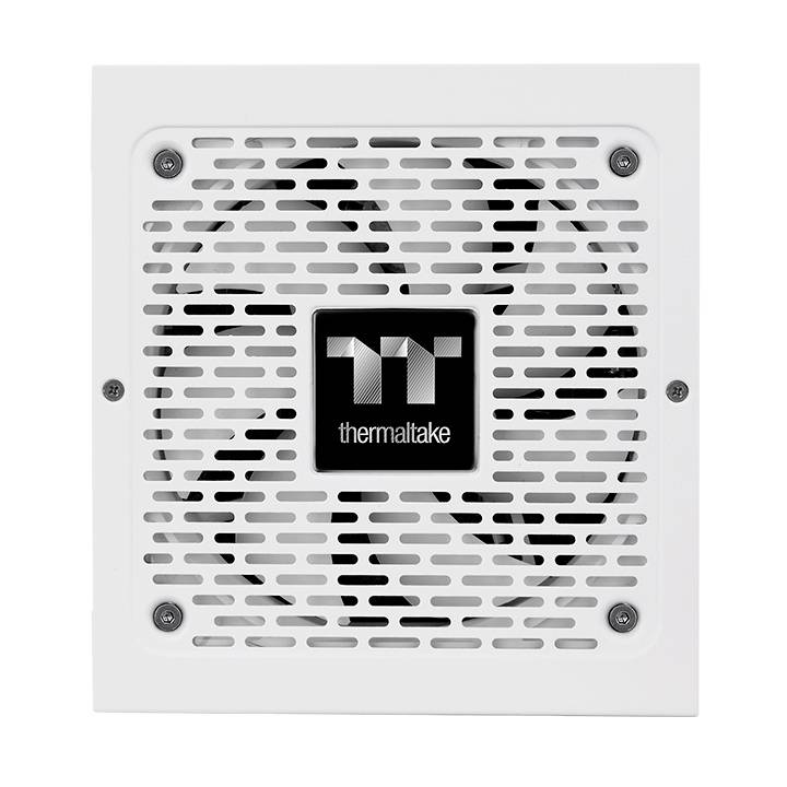 Ein weißes Computer-Netzteil mit Lüftungsgitter und schwarzem Firmenlogo in der Mitte.
