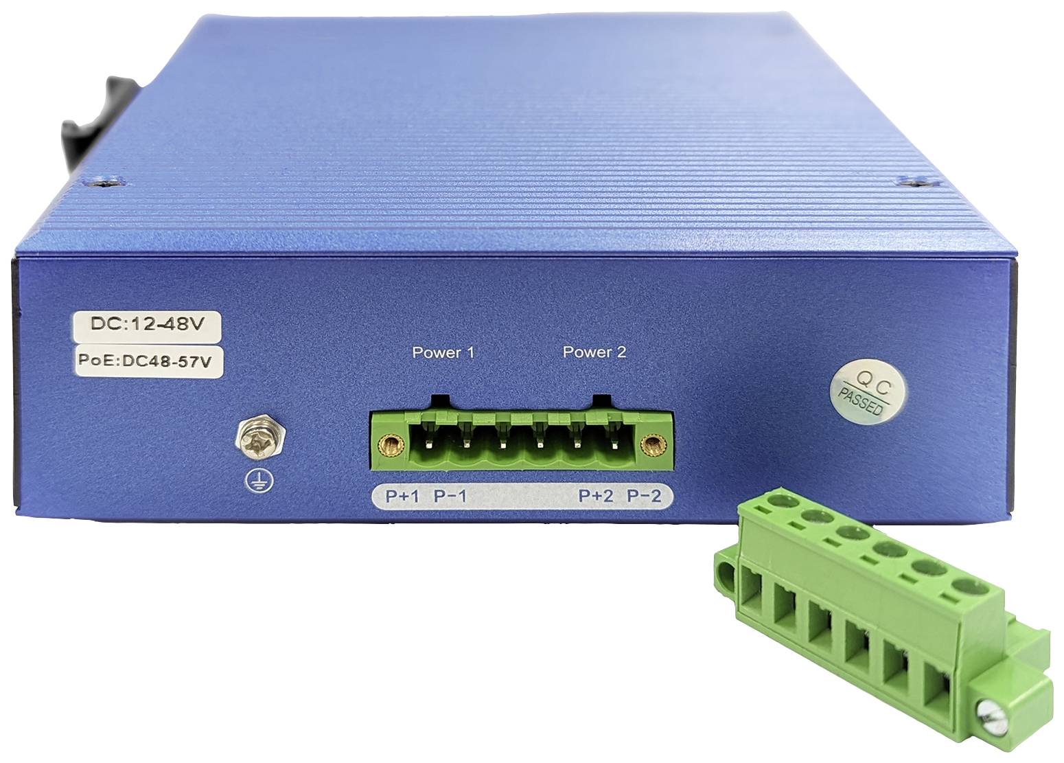 Blauer Spannungswandler mit grünen Anschlussklemmen für DC 12-48V und PoE DC 48-57V. Zeigt zwei Power-Anschlüsse und Sicherheitslogo.