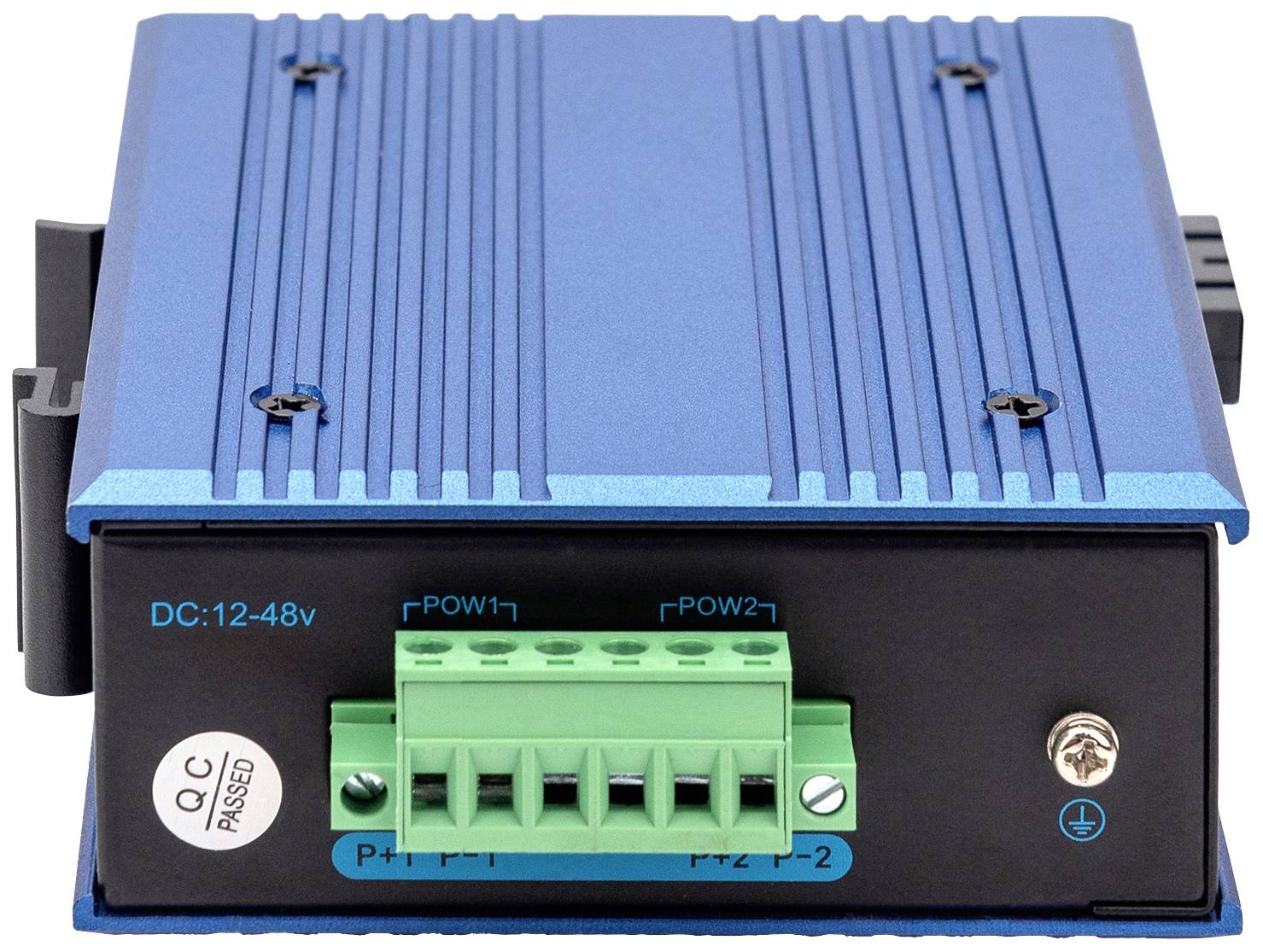 Ein blaues elektronisches Gerät mit grünen Anschlüssen vorne, geeignet für 12-48V Spannungsversorgung. Montagemöglichkeit für industrielle Anwendungen.