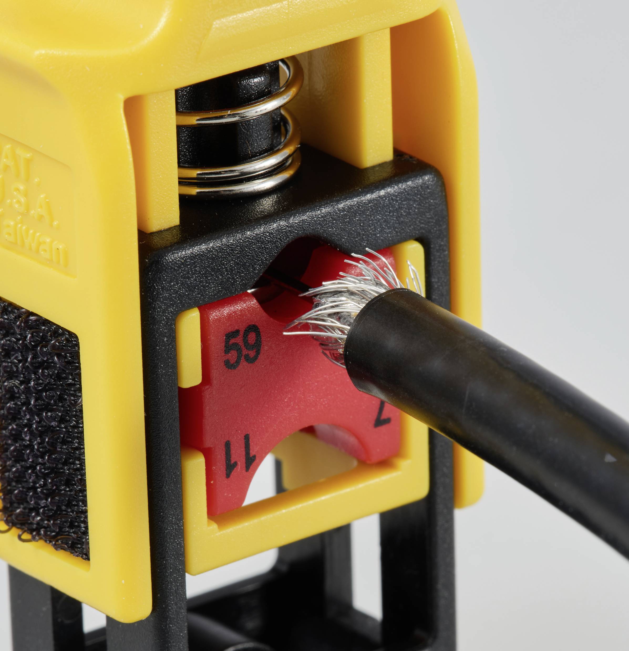 TRU COMPONENTS TC-11992200 Abisolierer für RG 59/6/7/11 Koaxkabel Abisolierlänge: 6.35mm 1St.