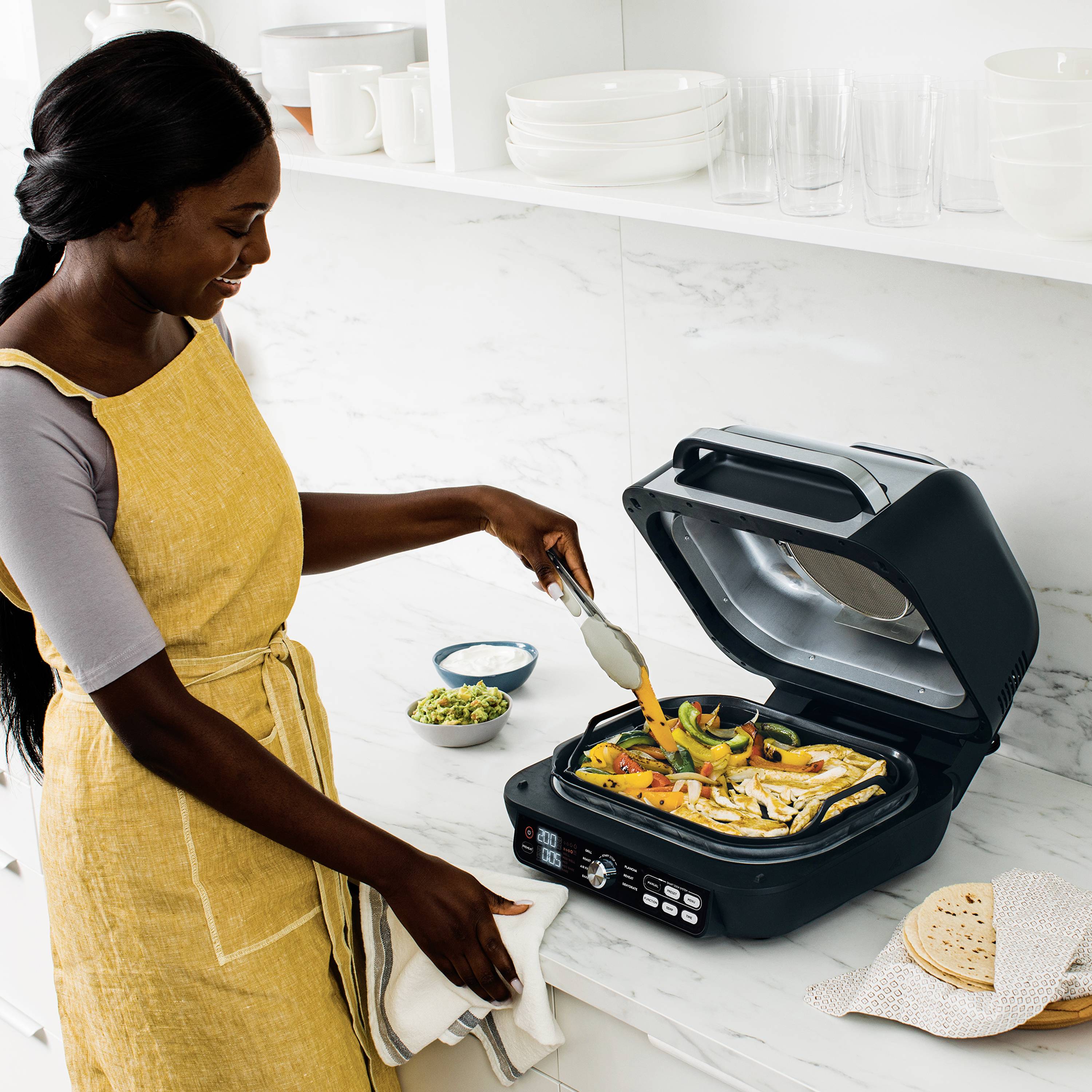 Ninja AG651 Heißluft-Fritteuse 3.78 l Grillfunktion Schwarz, Silber