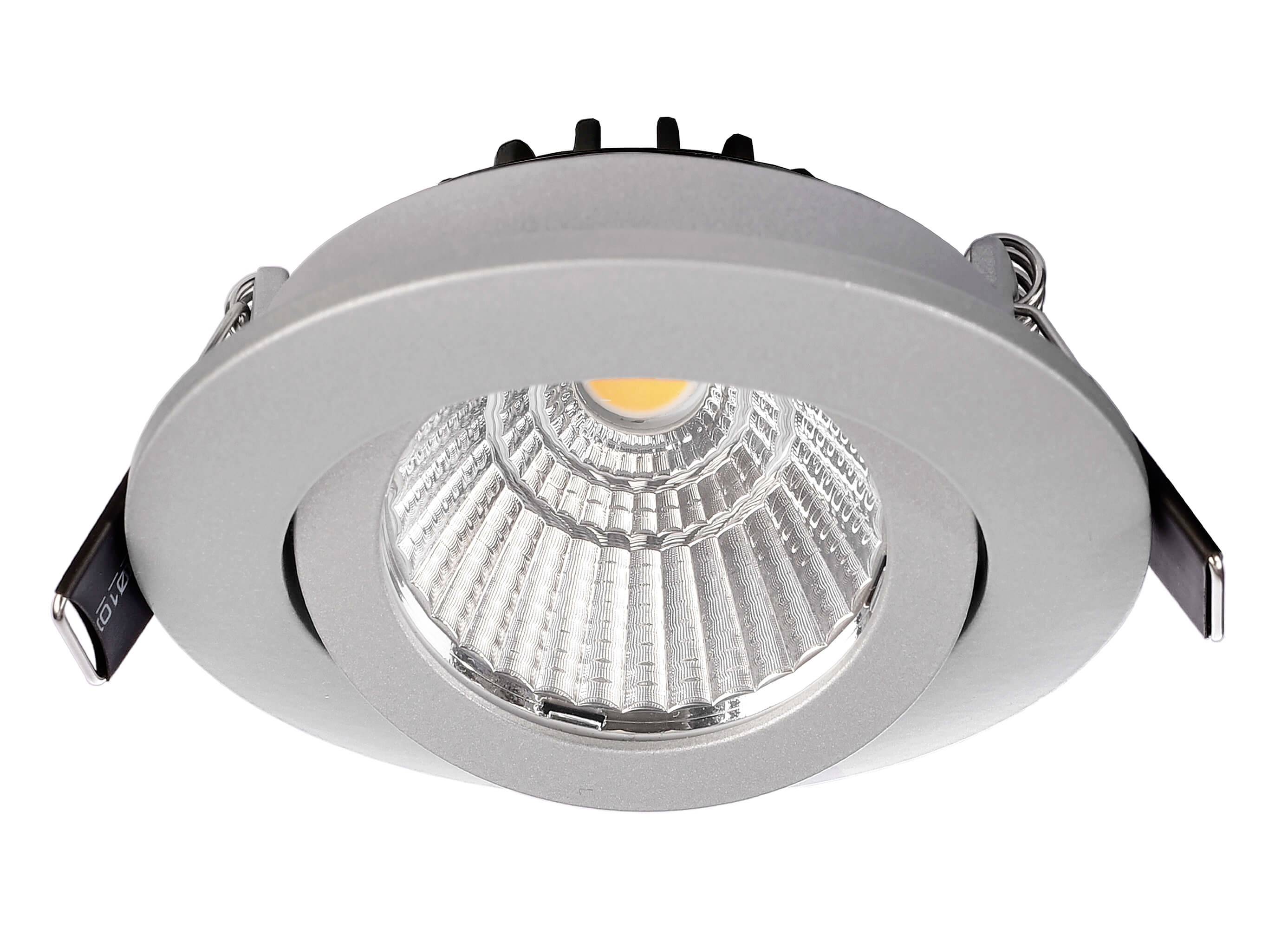 Ein runder LED-Einbaustrahler in metallischer Optik. Der Strahler hat ein klares Glas mit sichtbarem Leuchtmittel und eignet sich für Deckenmontage.