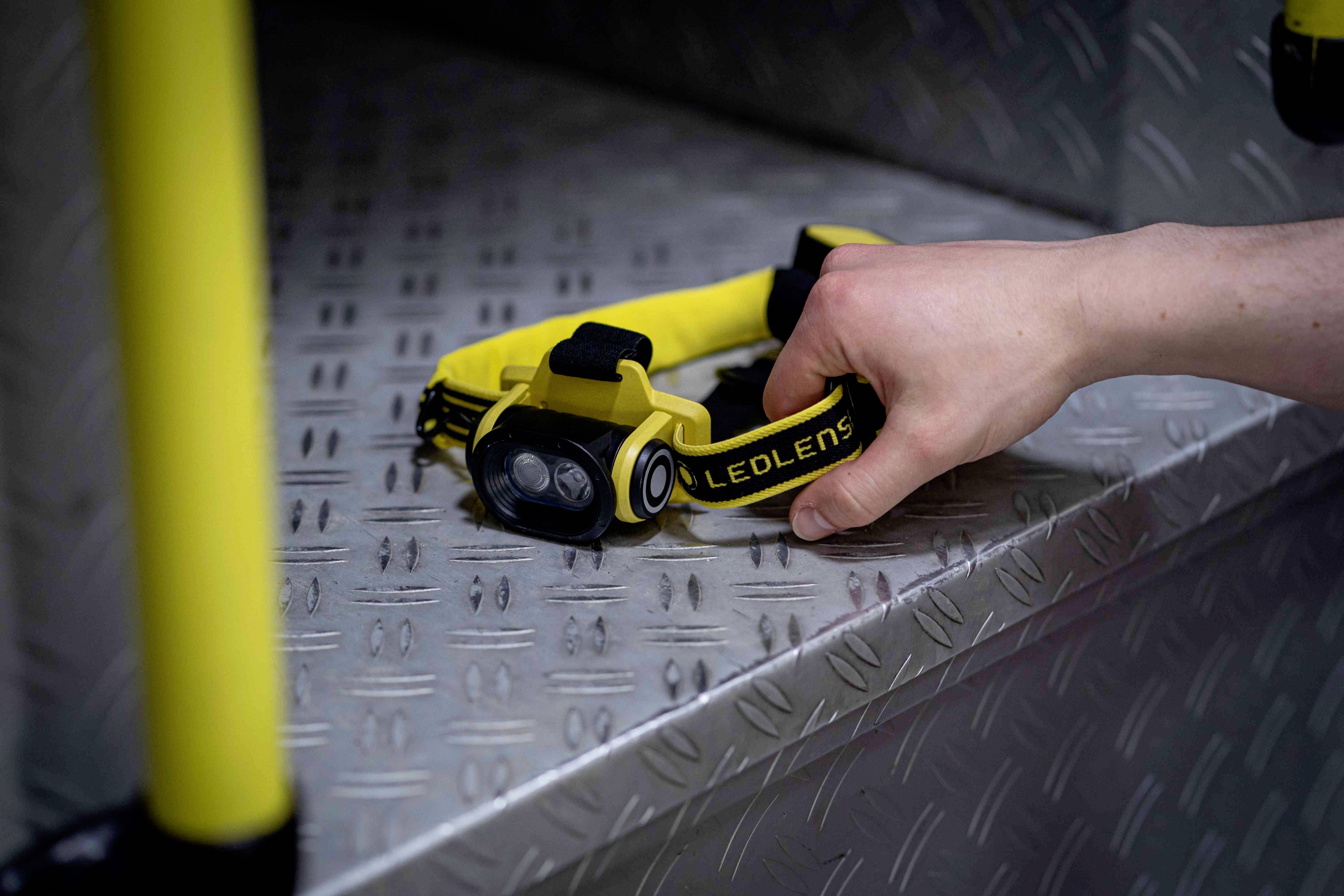 Ledlenser EXH6R Stirnlampe Ex Zone: 0, 21 250lm 170m