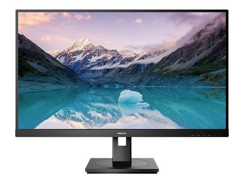 Ein Monitor zeigt ein Foto mit einem beeindruckenden Berg im Hintergrund, gespiegelt in einem ruhigen See.
