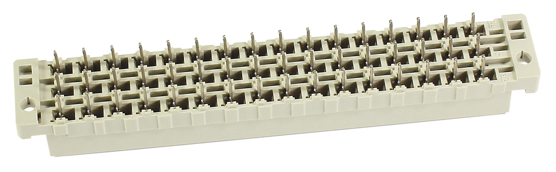 Ein rechteckiger, steckbarer elektronischer Verbinder mit mehreren Reihen von Metallstiften auf einer weißen Kunststoffbasis.