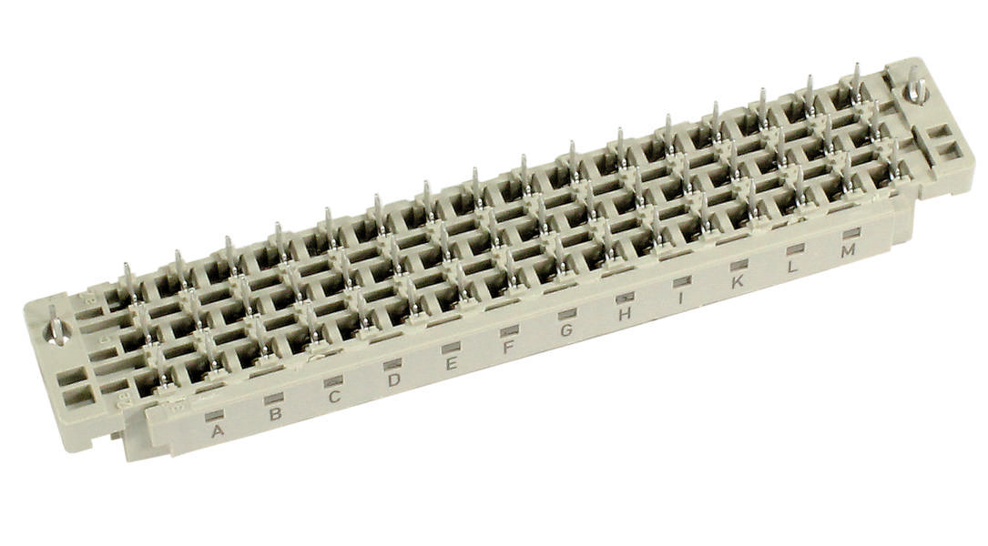 Steckerleiste mit Buchstabenkodierung von A bis M, horizontale Anordnung der Pins, geeignet für elektronische Verbindungen.
