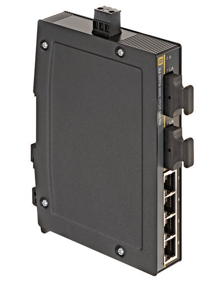 Ein schwarzer Netzwerk-Switch mit mehreren Ethernet-Ports und Schrauben zur Wandmontage.