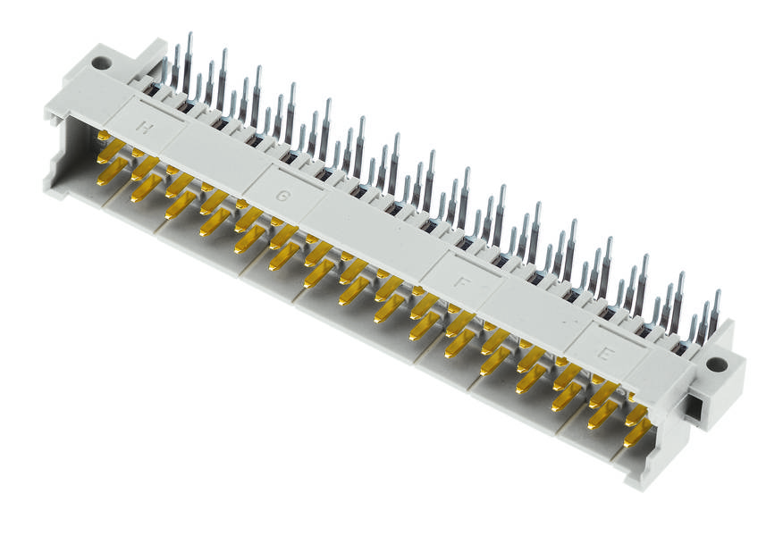 Ein elektrischer Steckverbinder mit vielen goldenen Pins und einer grauen Kunststofffassung, zur Verbindung elektronischer Komponenten.