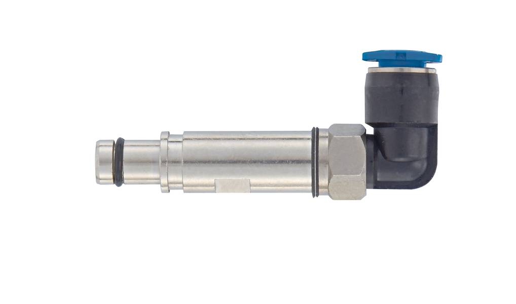 Metall-Luftverschraubung mit schwarzem Kunststoff-Winkelstück und blauer Kappe. Verbindet Rohre in einer Pneumatik-Anwendung.