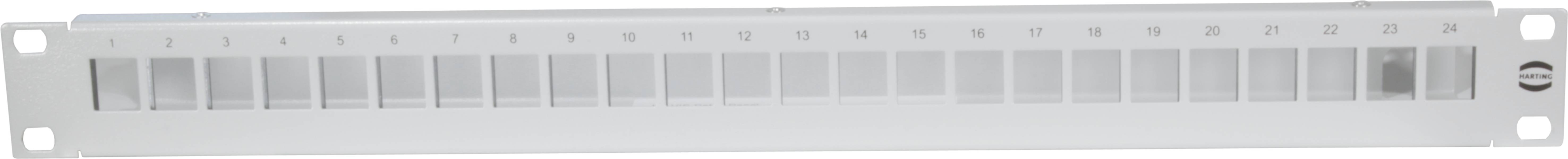 Ein leeres Patchpanel mit 24 Ports in einer horizontalen Anordnung, geeignet für Netzwerkverkabelung in Serverräumen oder Rechenzentren.