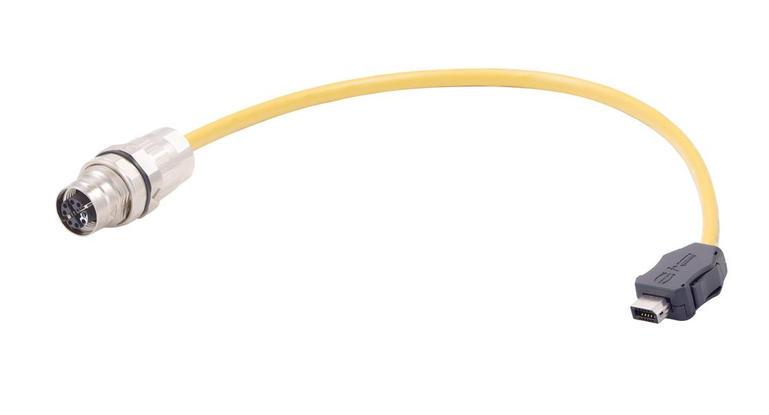 Ein gelbes Kabel mit einem Industrie-Stecker auf der einen Seite und einem USB-Stecker auf der anderen, auf weißem Hintergrund.