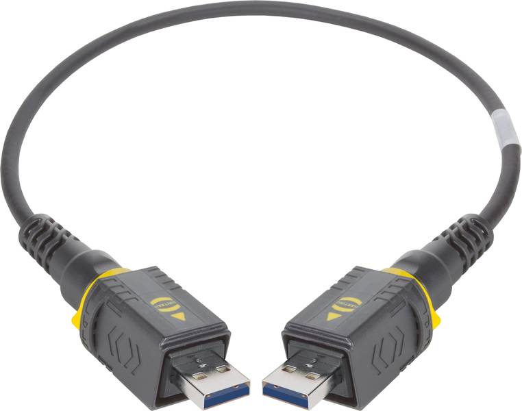 Ein schwarzes USB-Kabel mit gelbem Akzent, das zwei USB-Stecker verbindet.