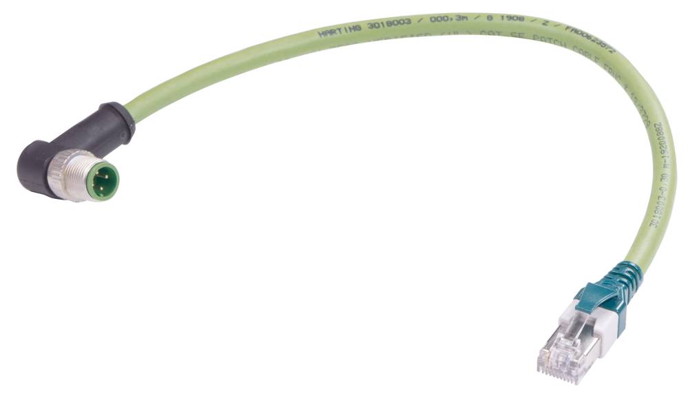 Industrial Ethernet-Kabel mit grünem Kabel, einem M12-Stecker auf der einen Seite und einem RJ45-Stecker auf der anderen Seite.