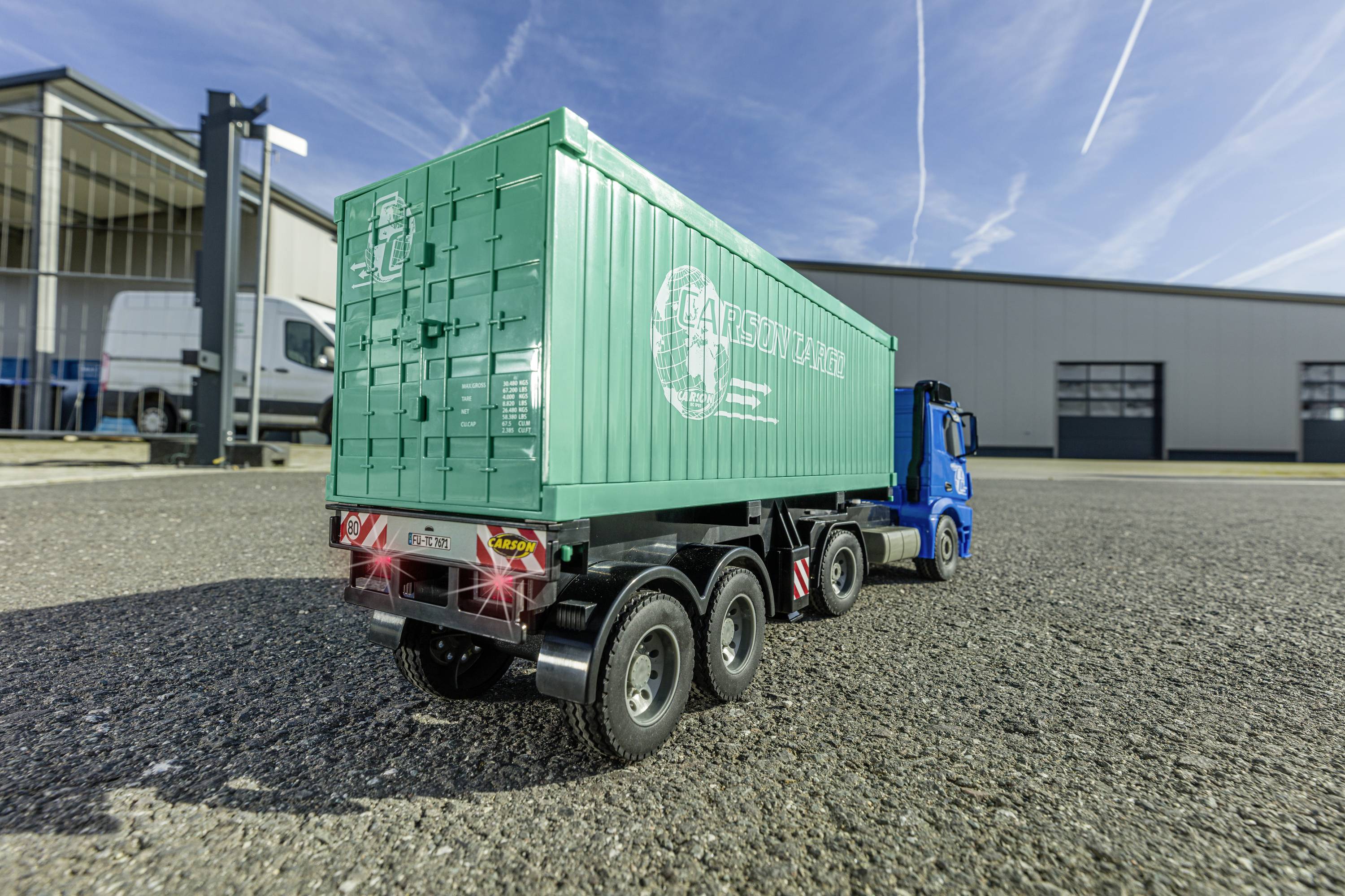 Carson Modellsport MB Arocs mit Container 1:20 RC Einsteiger Funktionsmodell LKW