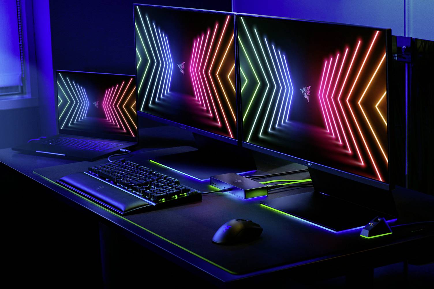 RAZER Thunderbolt™ 4 Dockingstation Thunderbolt 4 Dock Chroma Passend für Marke Dockingstations: Universal integrierter