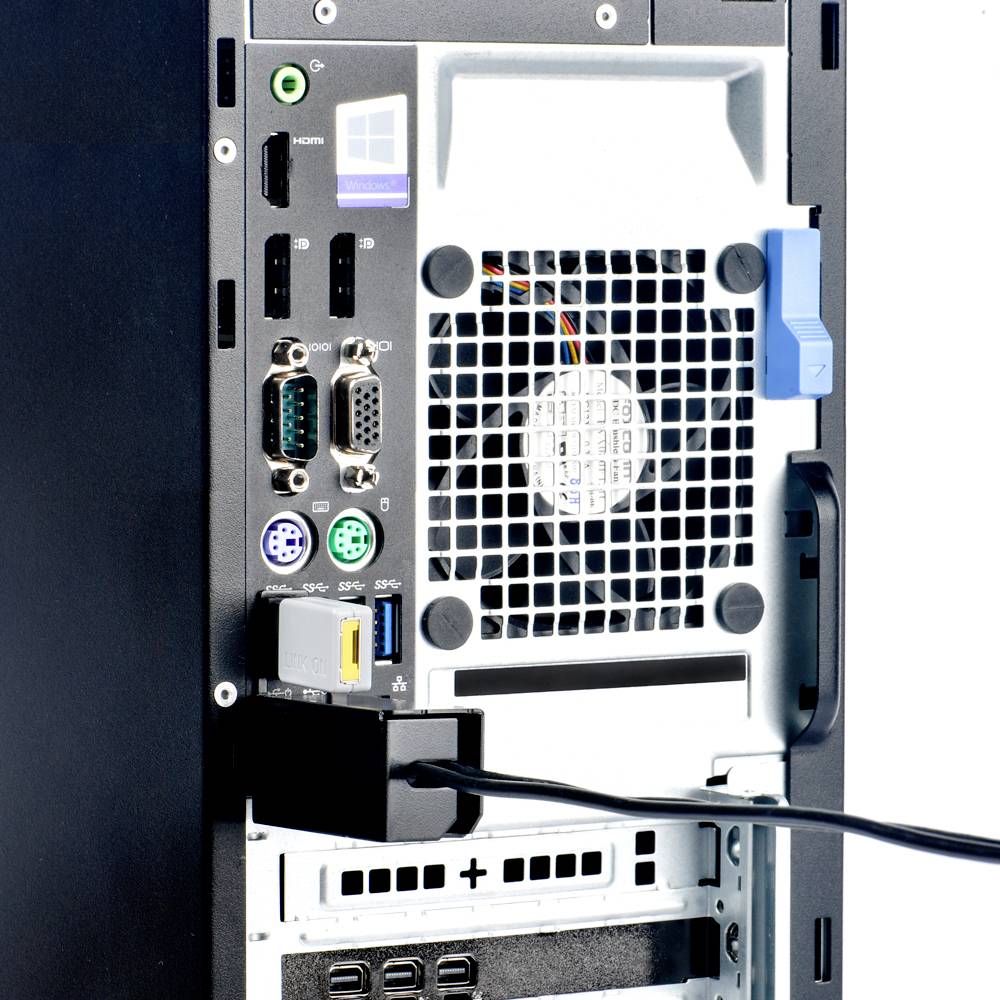 Rückseite eines Computergehäuses mit Anschlüssen: HDMI, USB, Ethernet, Lüftergitter, Netzschalter und Erweiterungskartensteckplätze.