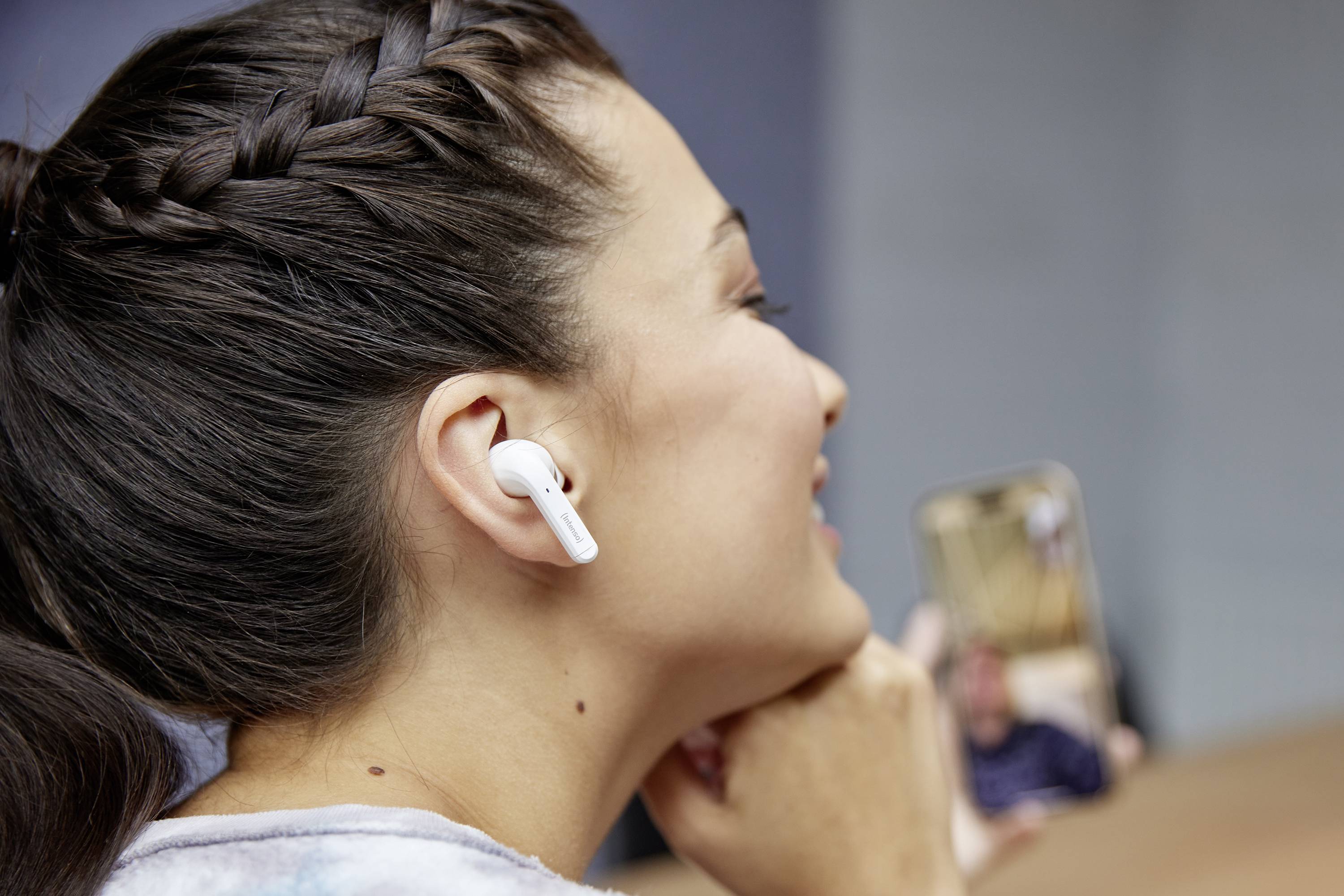 Intenso T302A In Ear Headset Bluetooth® Stereo Weiß Noise Cancelling Batterieladeanzeige, Headset, Ladecase, Touch-Steuerung