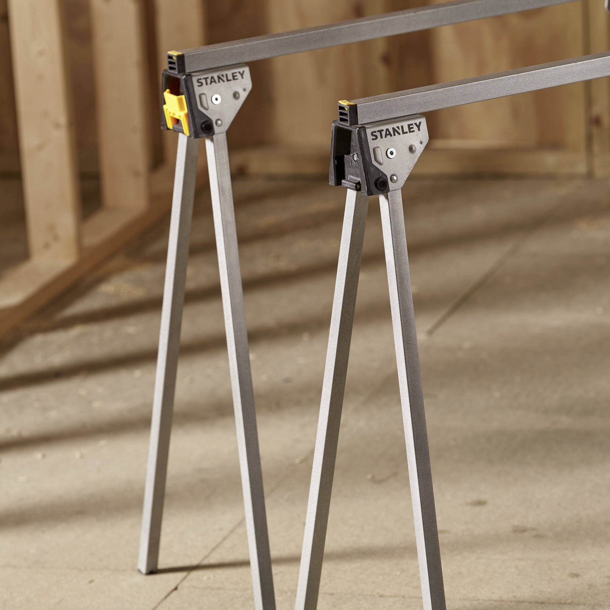 STANLEY STST81337-1 STST81337-1 Metall, Aluminium Arbeitsbock 450kg (B x H x T) 85.5 x 73.6 x 42.4cm 5.4kg 1St.