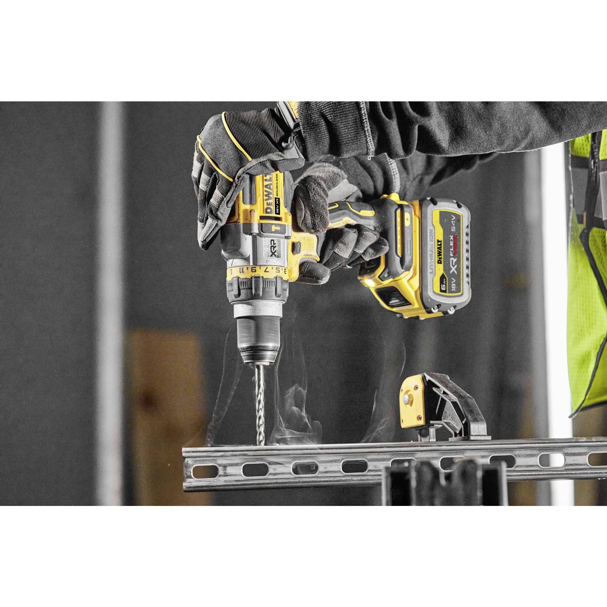 DEWALT DCD999NT-XJ DCD999NT-XJ Akku-Schlagbohrschrauber