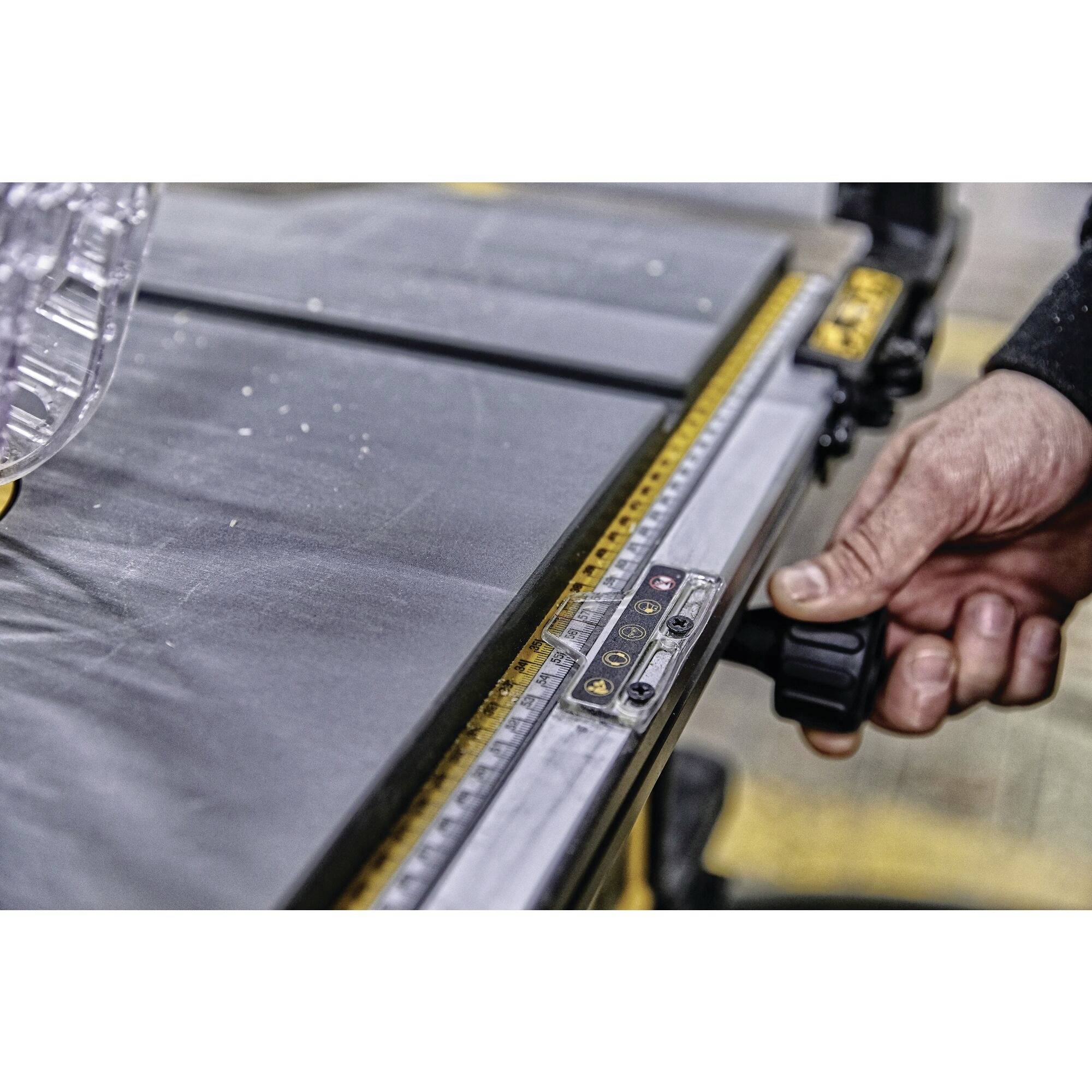 DEWALT Tischkreissäge