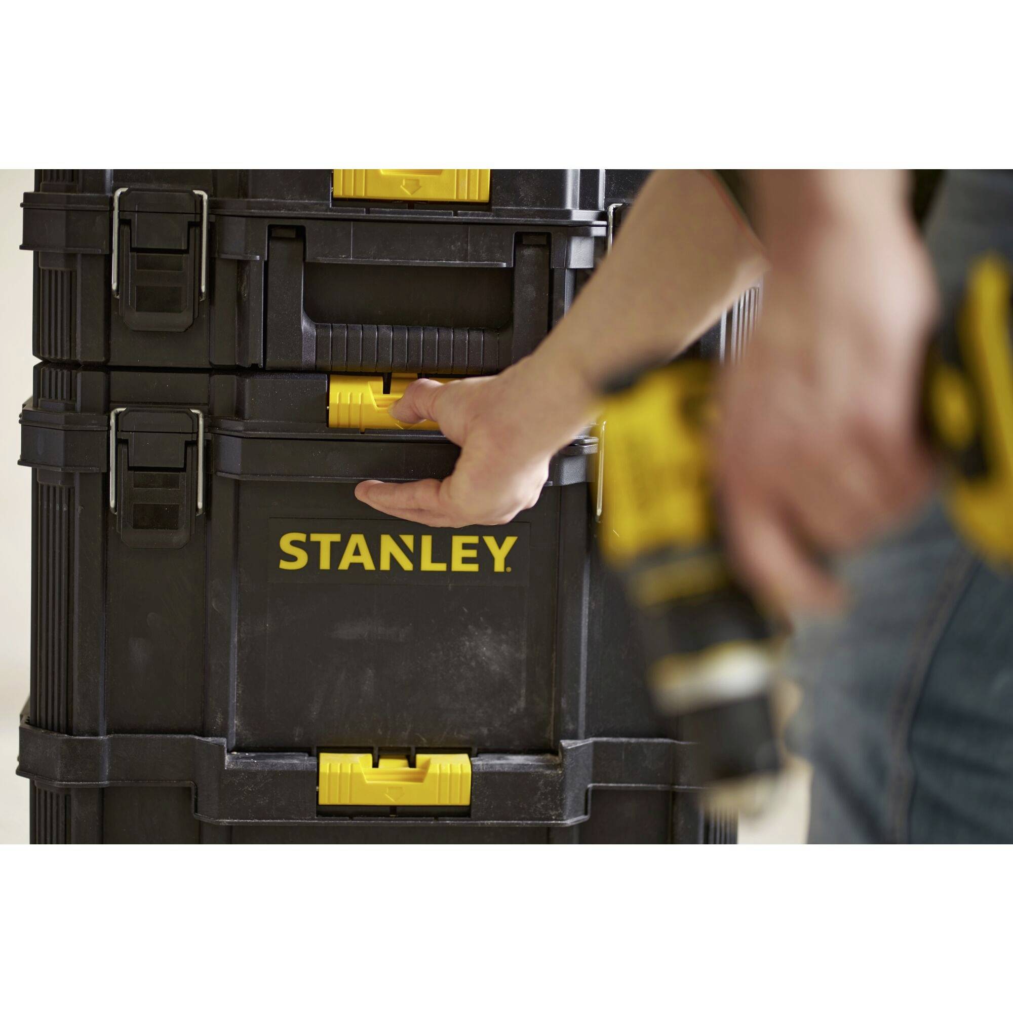 STANLEY STST83319-1 Trolley-Koffer unbestückt