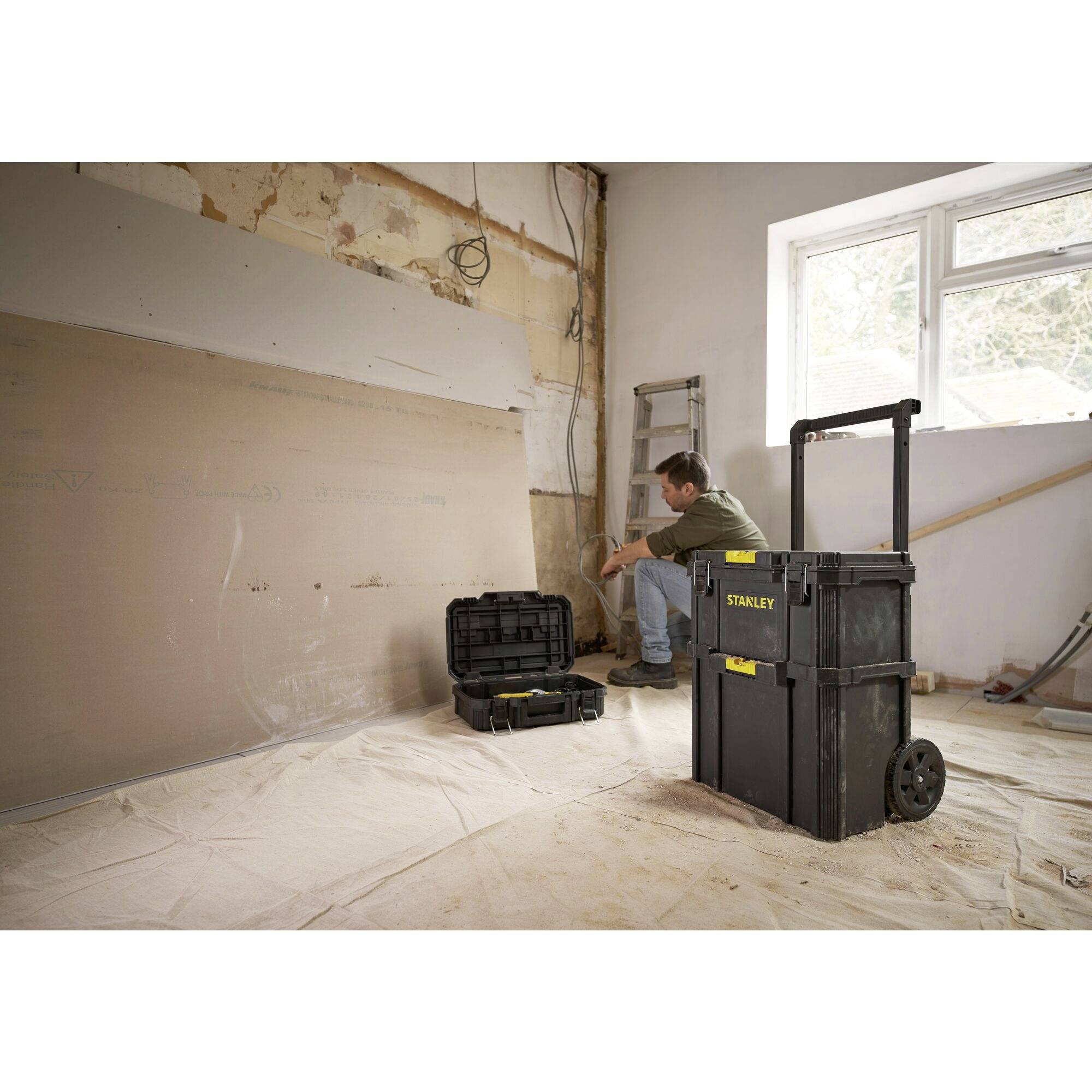 STANLEY STST83319-1 Trolley-Koffer unbestückt