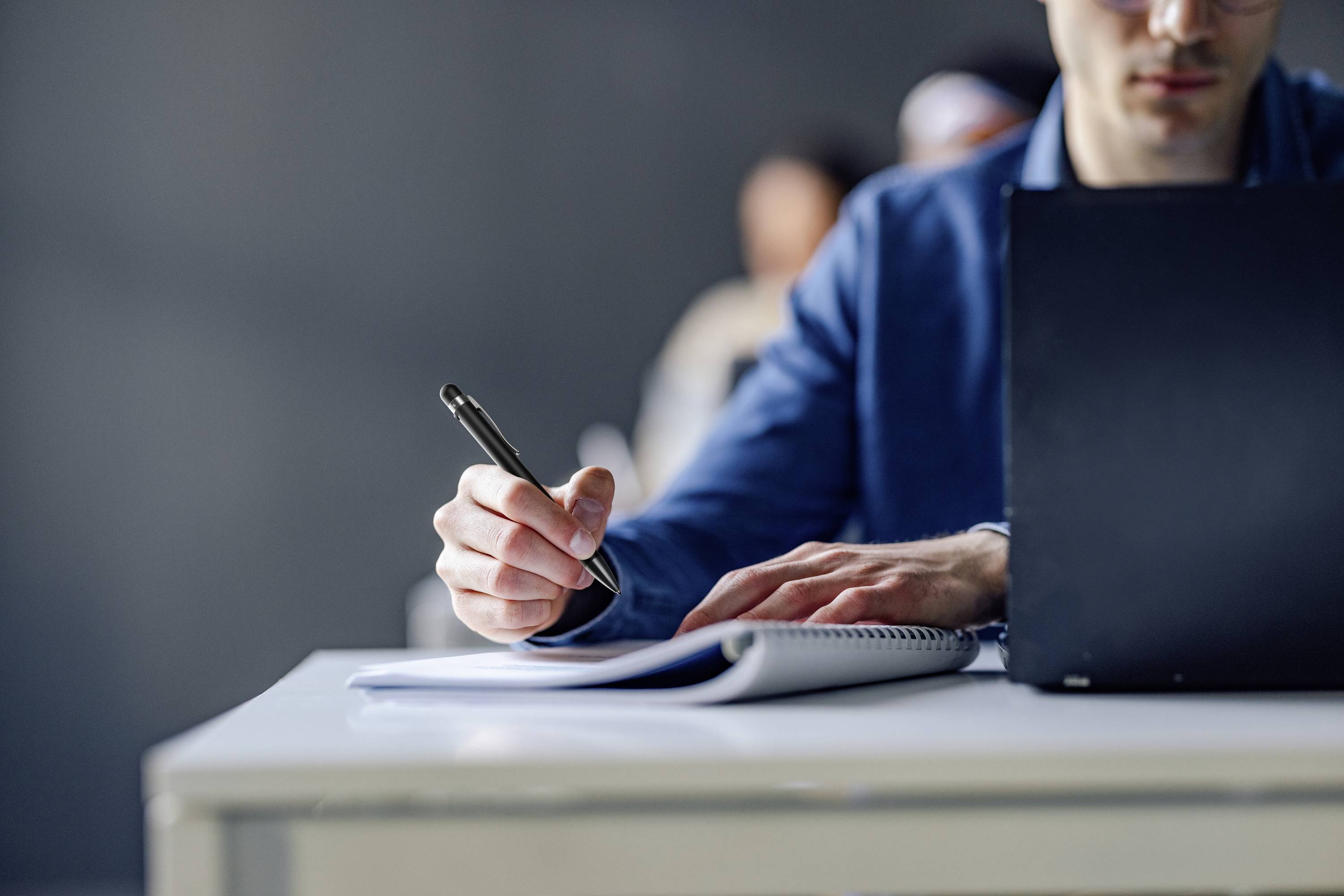 Philips Audiorecorder-Stift DVT1600 - 32 GB - PCM - USB-C - Sembly Speech-to-Text Software