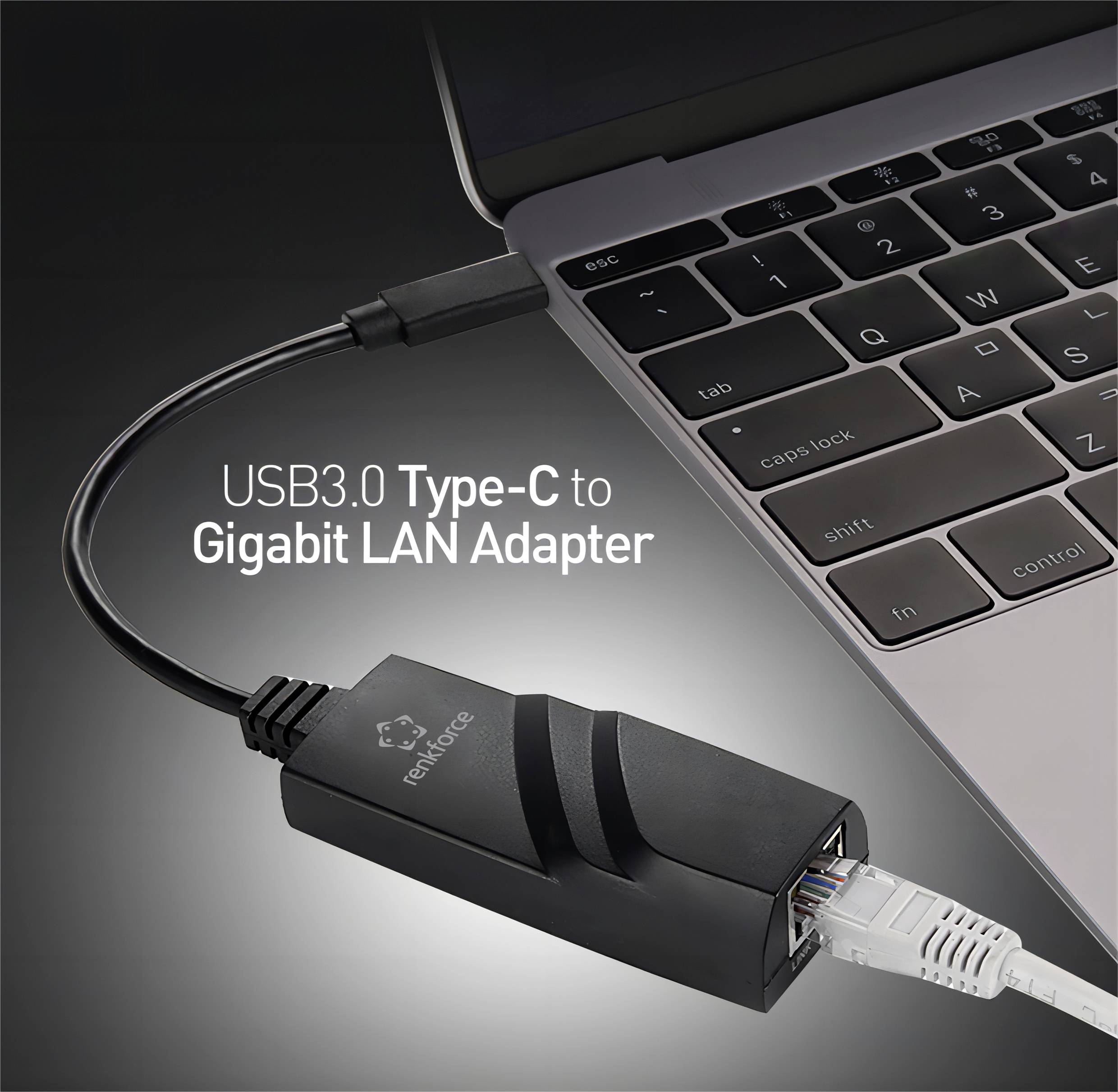 Ein schwarzer 'USB3.0 Type-C to Gigabit LAN Adapter' ist mit einem Laptop verbunden, auf dem das Wort 
